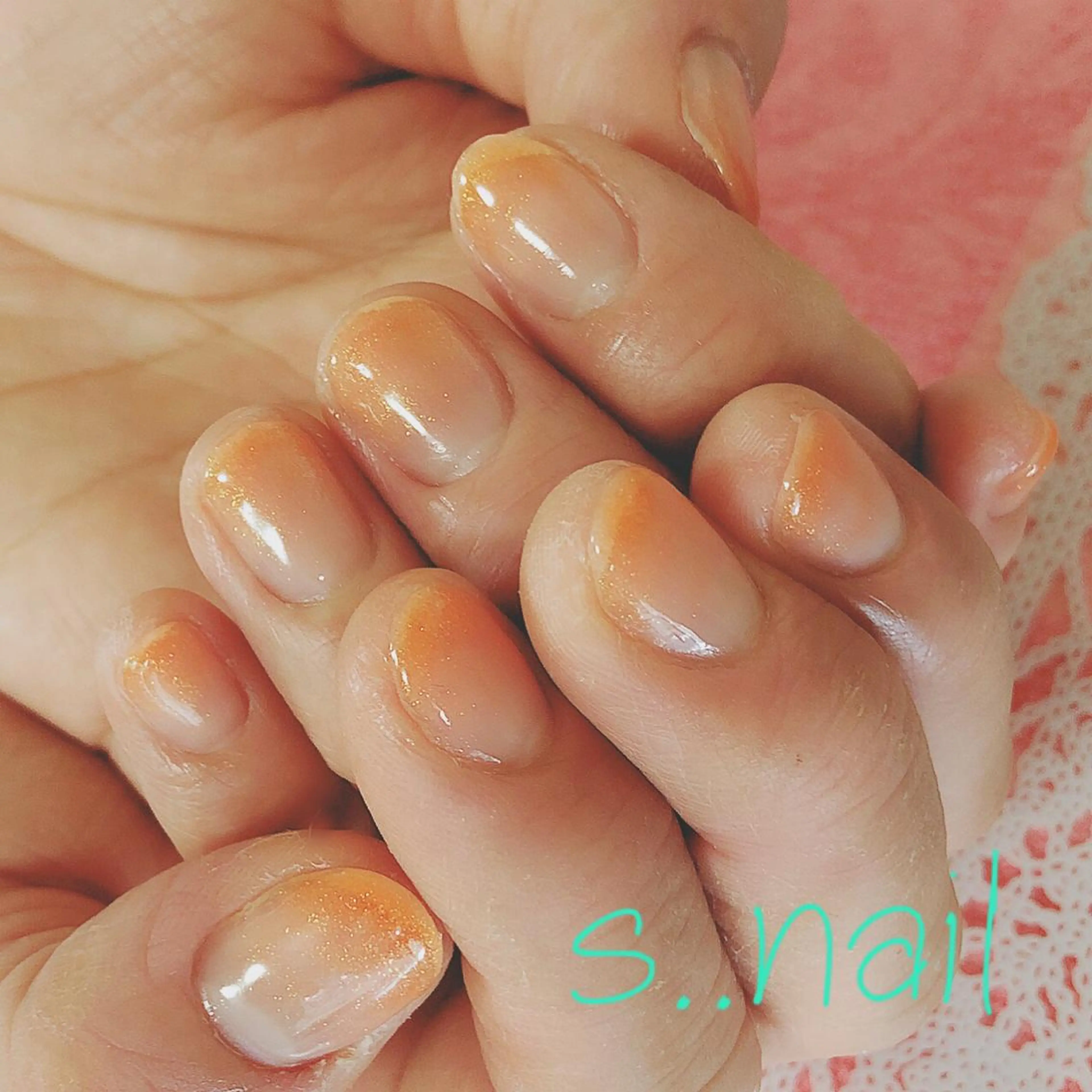 ネイル ラメ(グリッター) オレンジ 春ネイル s..nail / MORITAのネイルデザイン