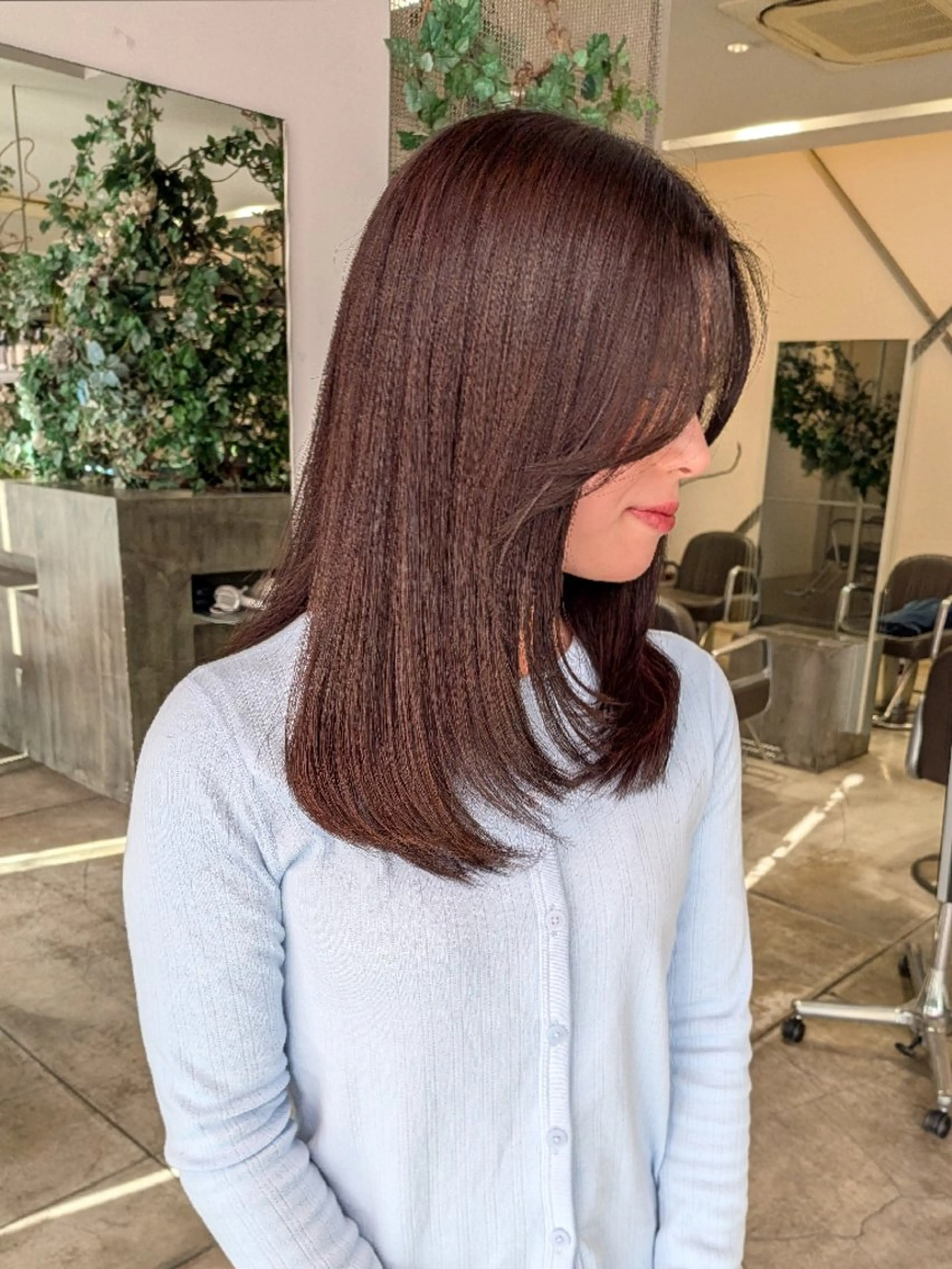 セミロング 田中 亜沙美のヘアスタイル