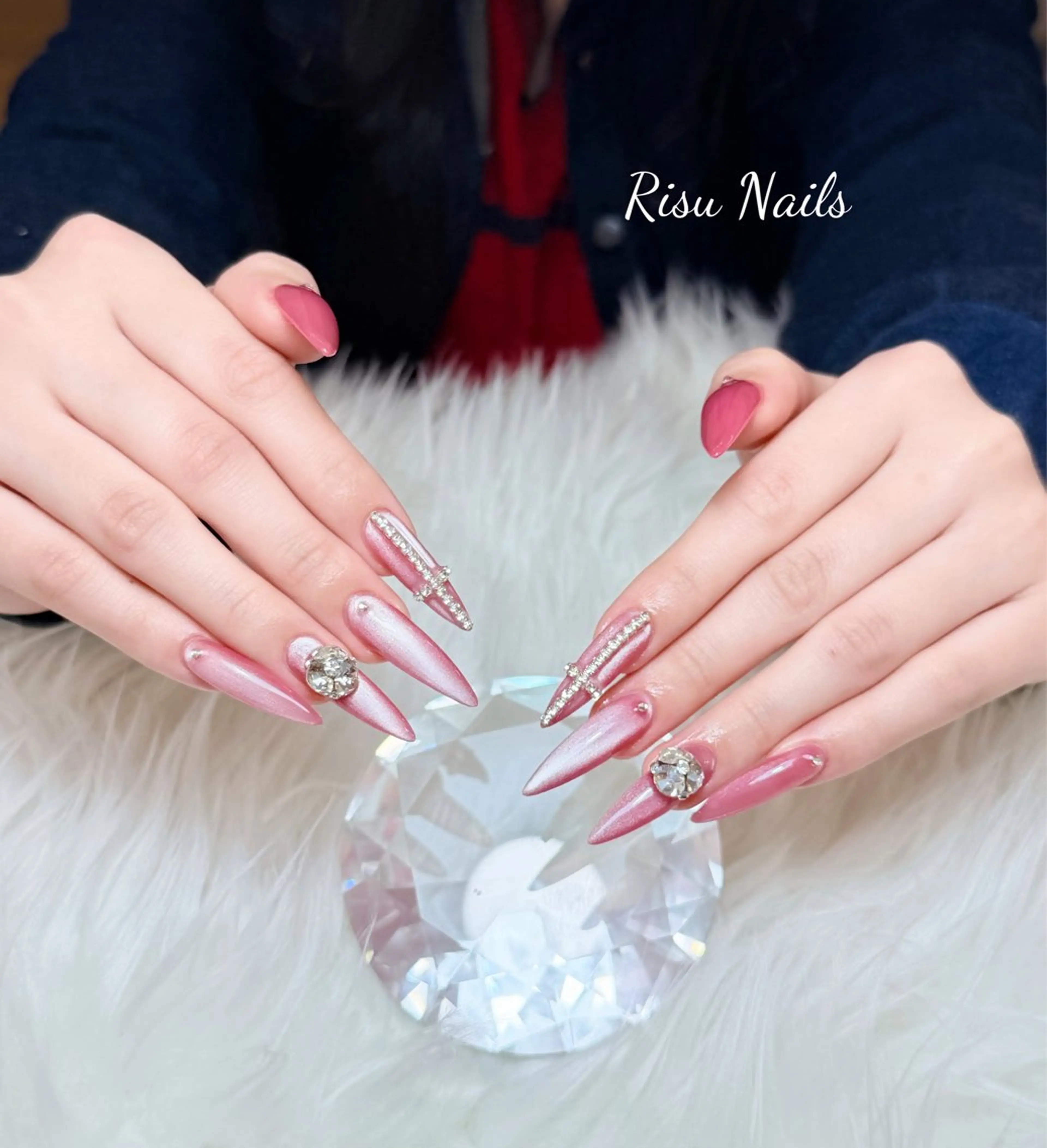 ネイル アートネイル 長さ出し グラデーション マグネットネイル ニュアンスネイル Risu Nails Salon 代々木所属・リス ネイルのネイルデザイン
