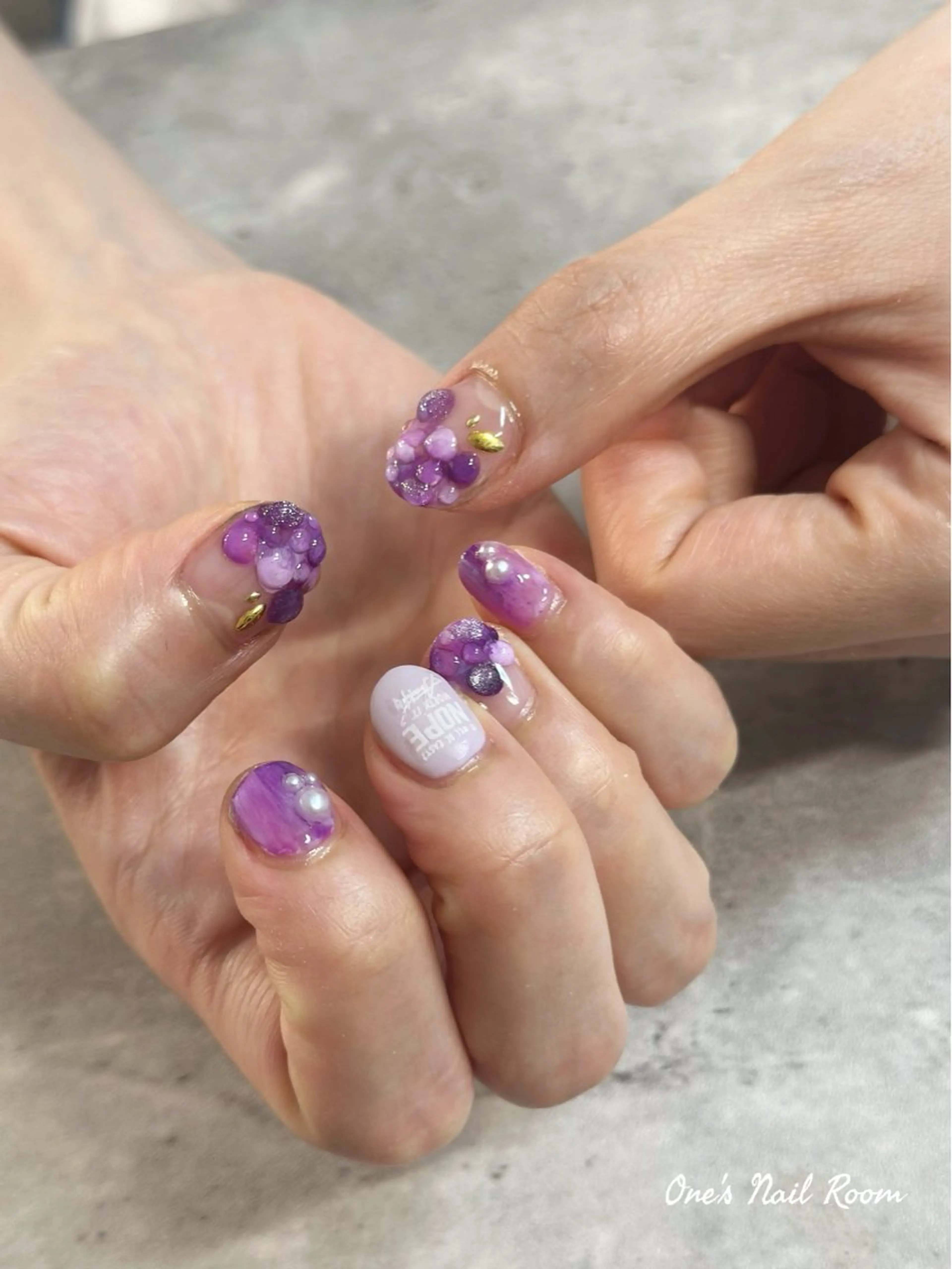 ネイル ハンドネイル One's Nail Roomのネイルデザイン