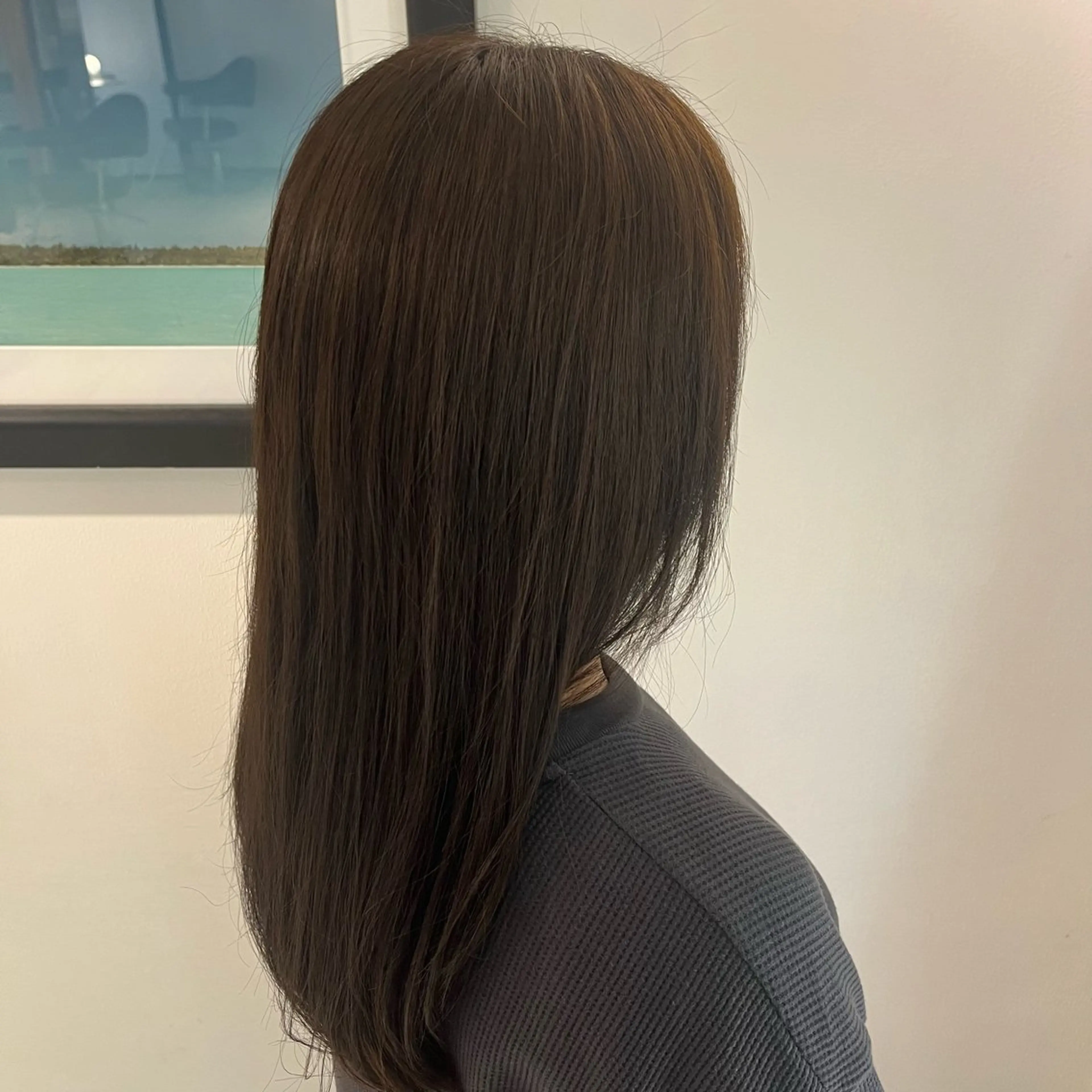 ロング カラー ベージュカラー オリーブベージュ 縮毛矯正 顔周りカット/ 透明感カラー/ユナのヘアスタイル