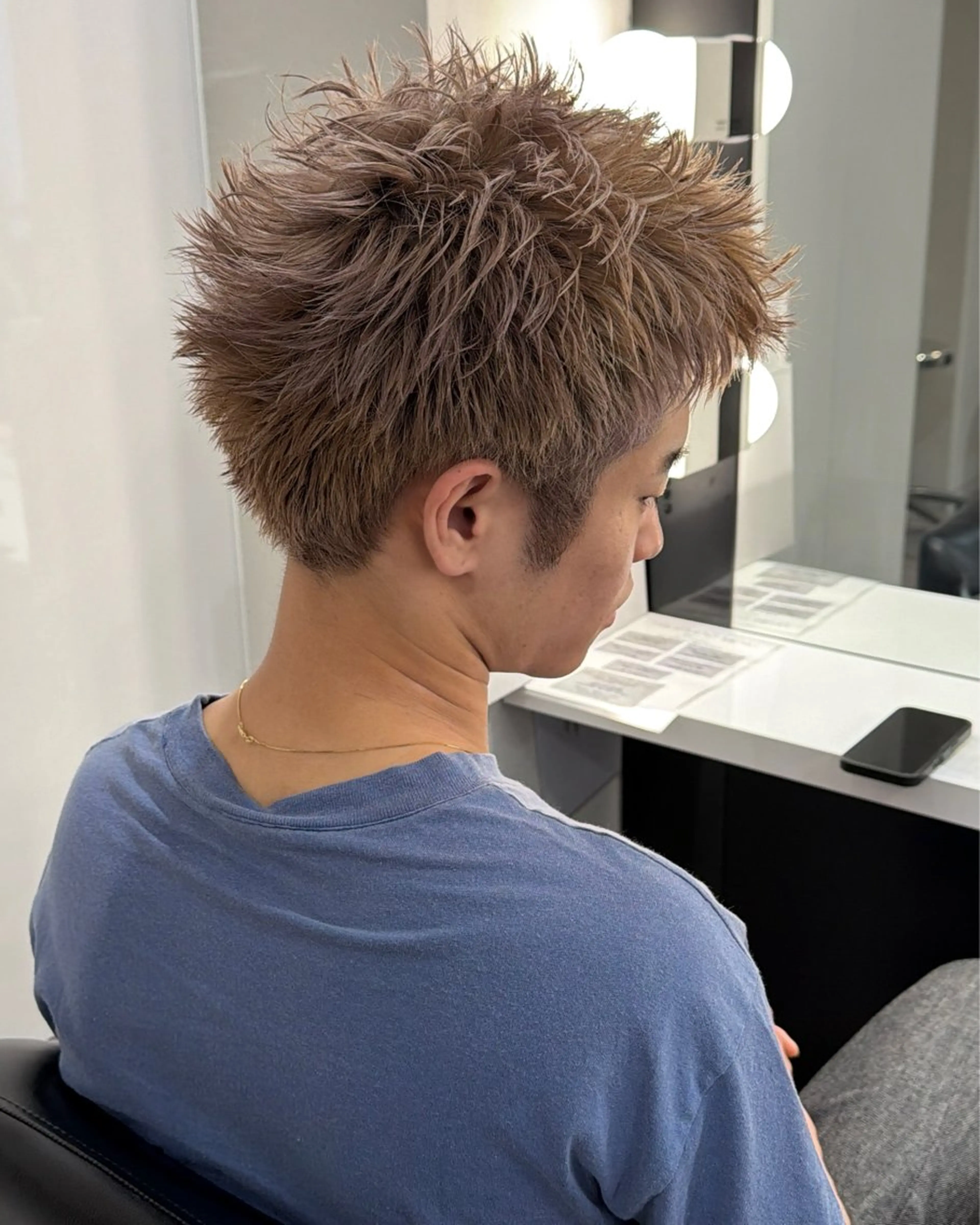 カラー メンズ ヘアカラー LAKING あおいのヘアスタイル
