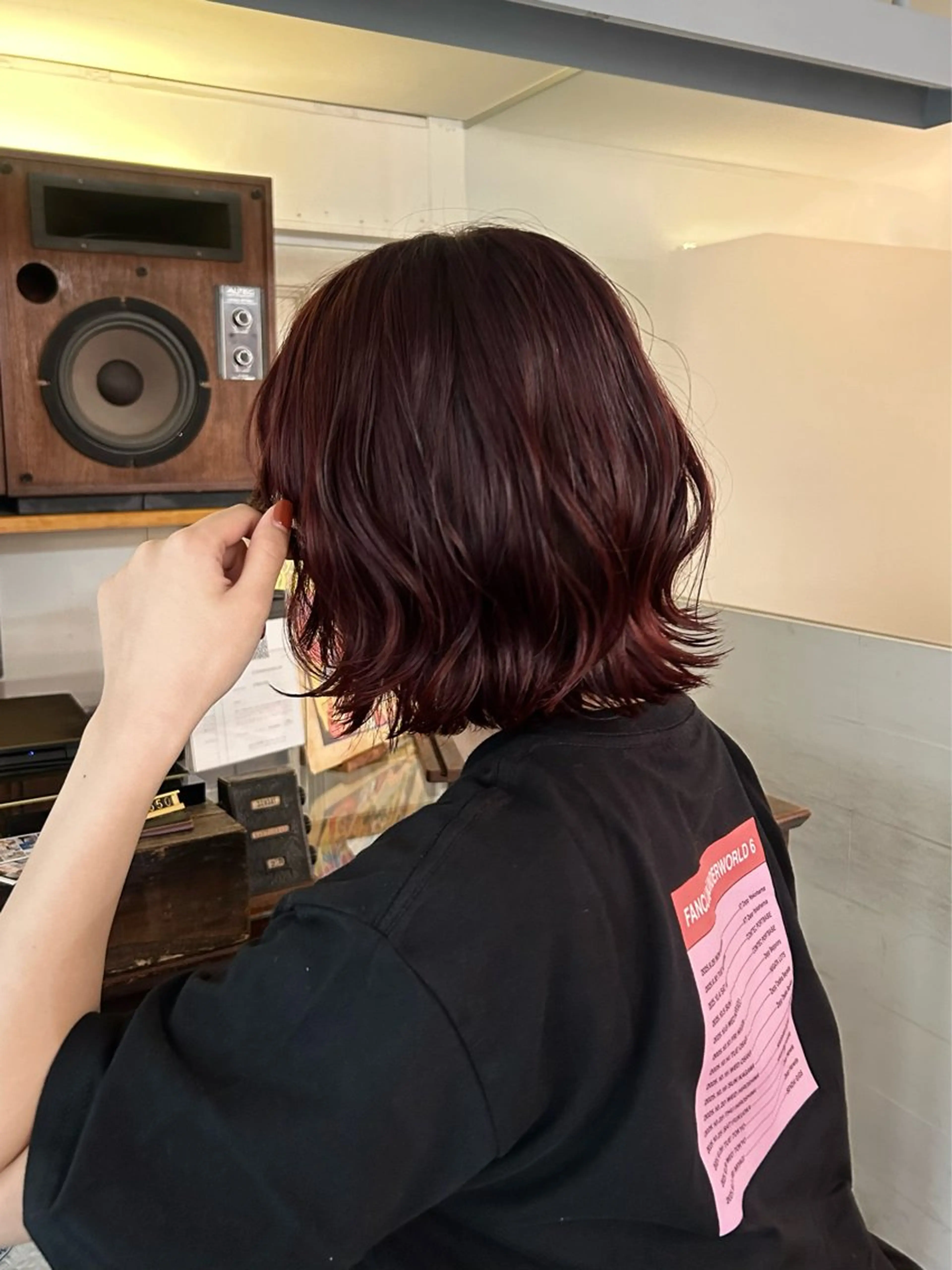 ミディアム ミユウ/ 暖色/ベージュのヘアスタイル