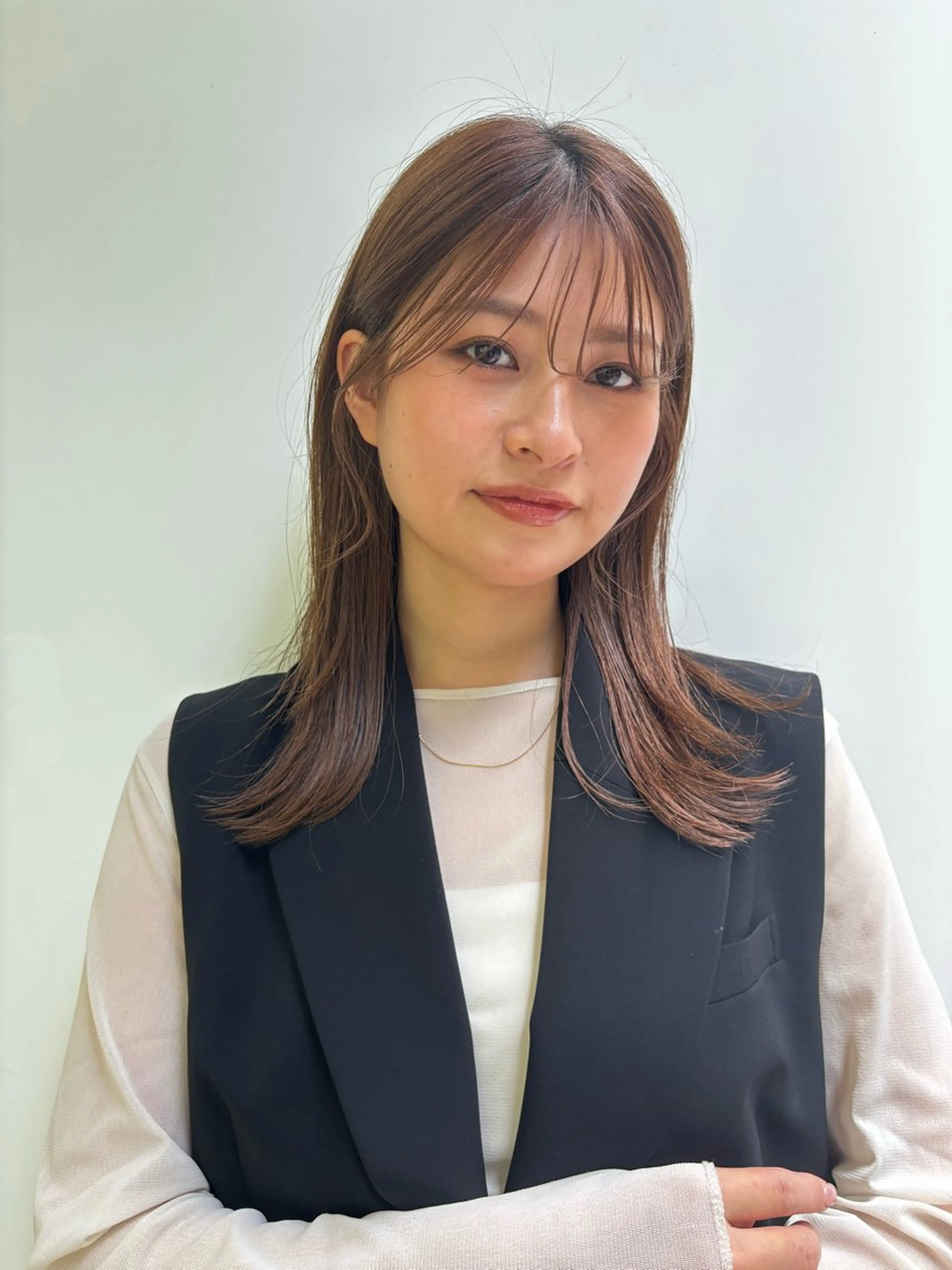 ミディアム カラー カット ヘアカラー トリートメント レイヤー×顔周 り×髪質改善/MIUのヘアスタイル