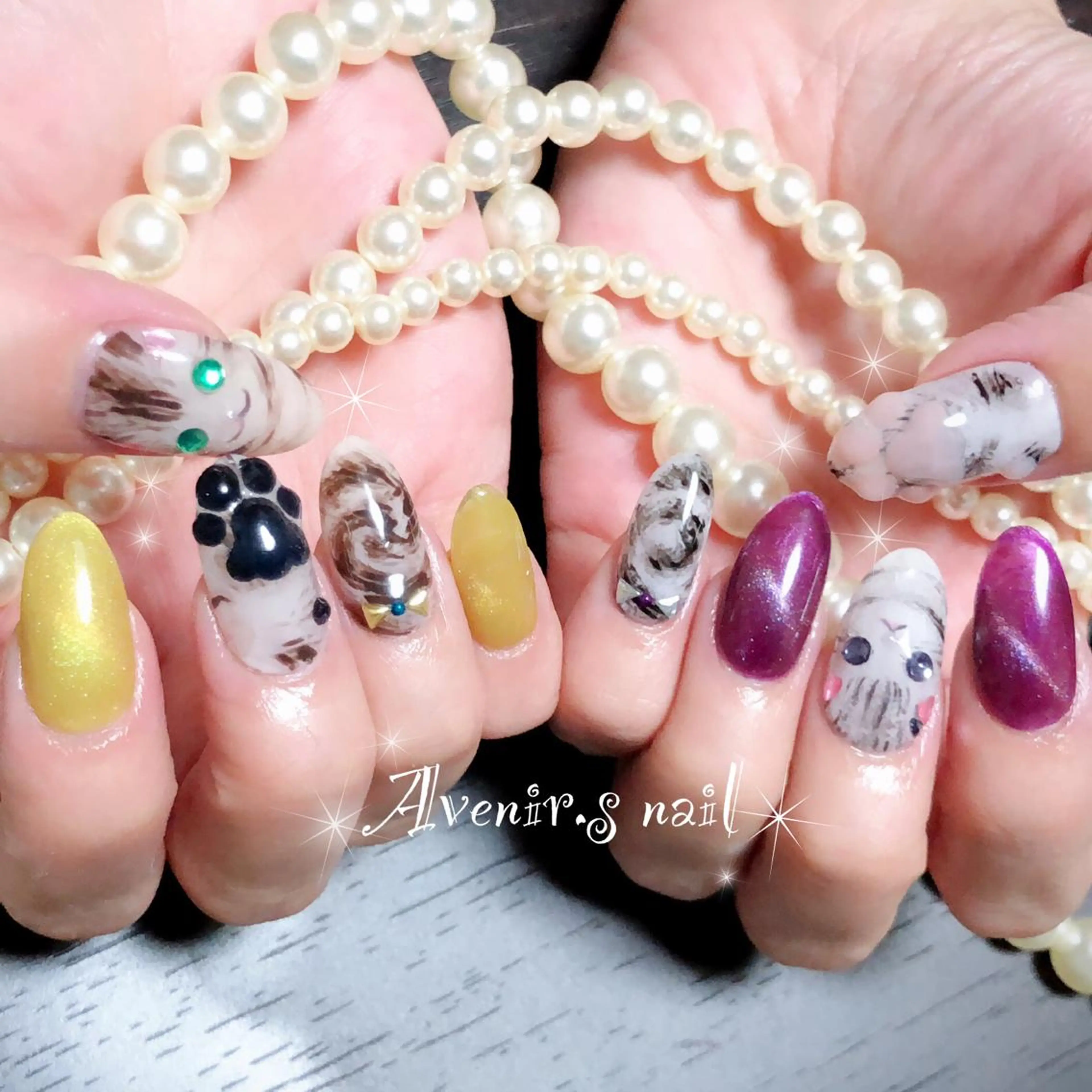 ネイル アートネイル Home Salon Avenir.のネイルデザイン