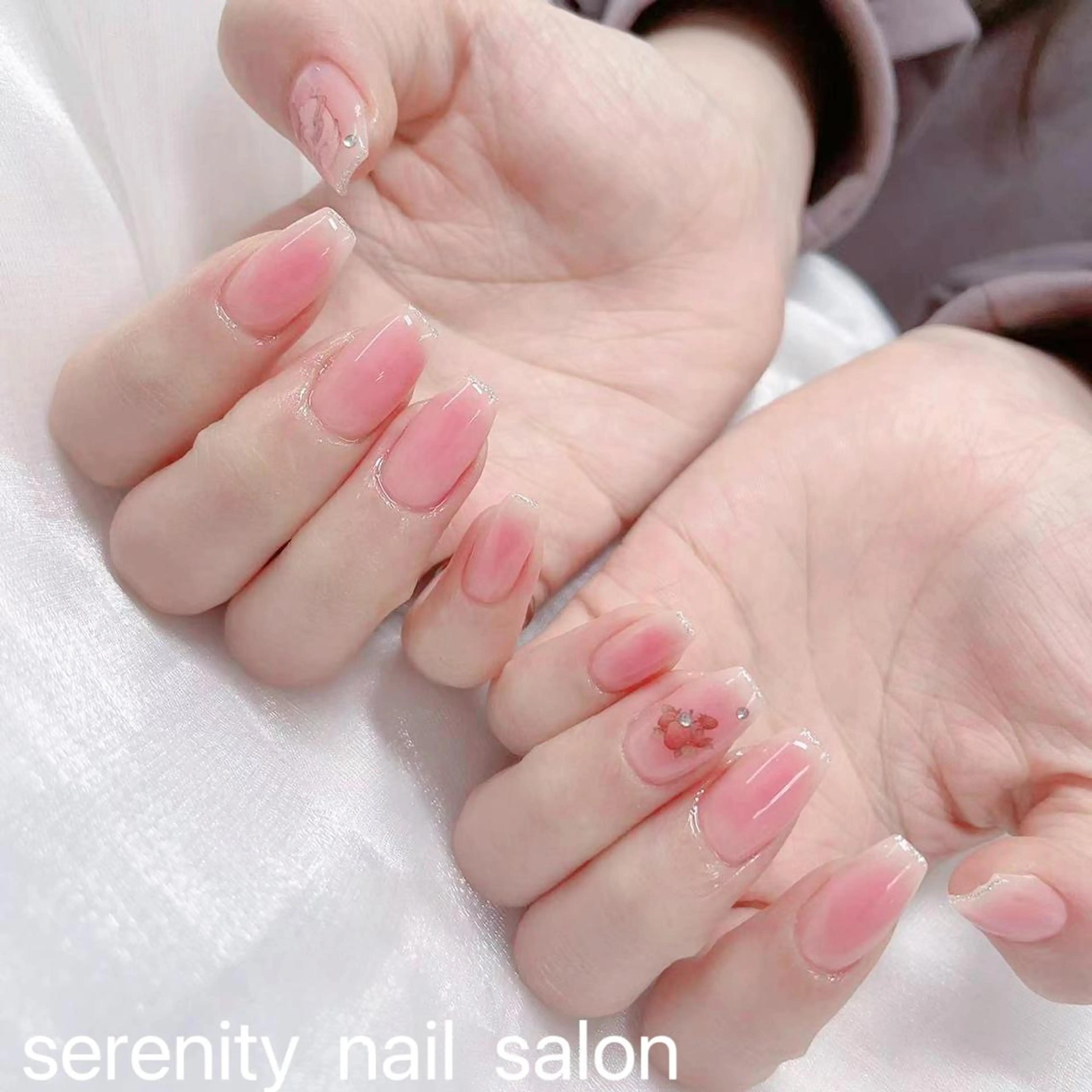 ネイル ハンドネイル ハンドケア ✨Serenity Nail salonのネイルデザイン
