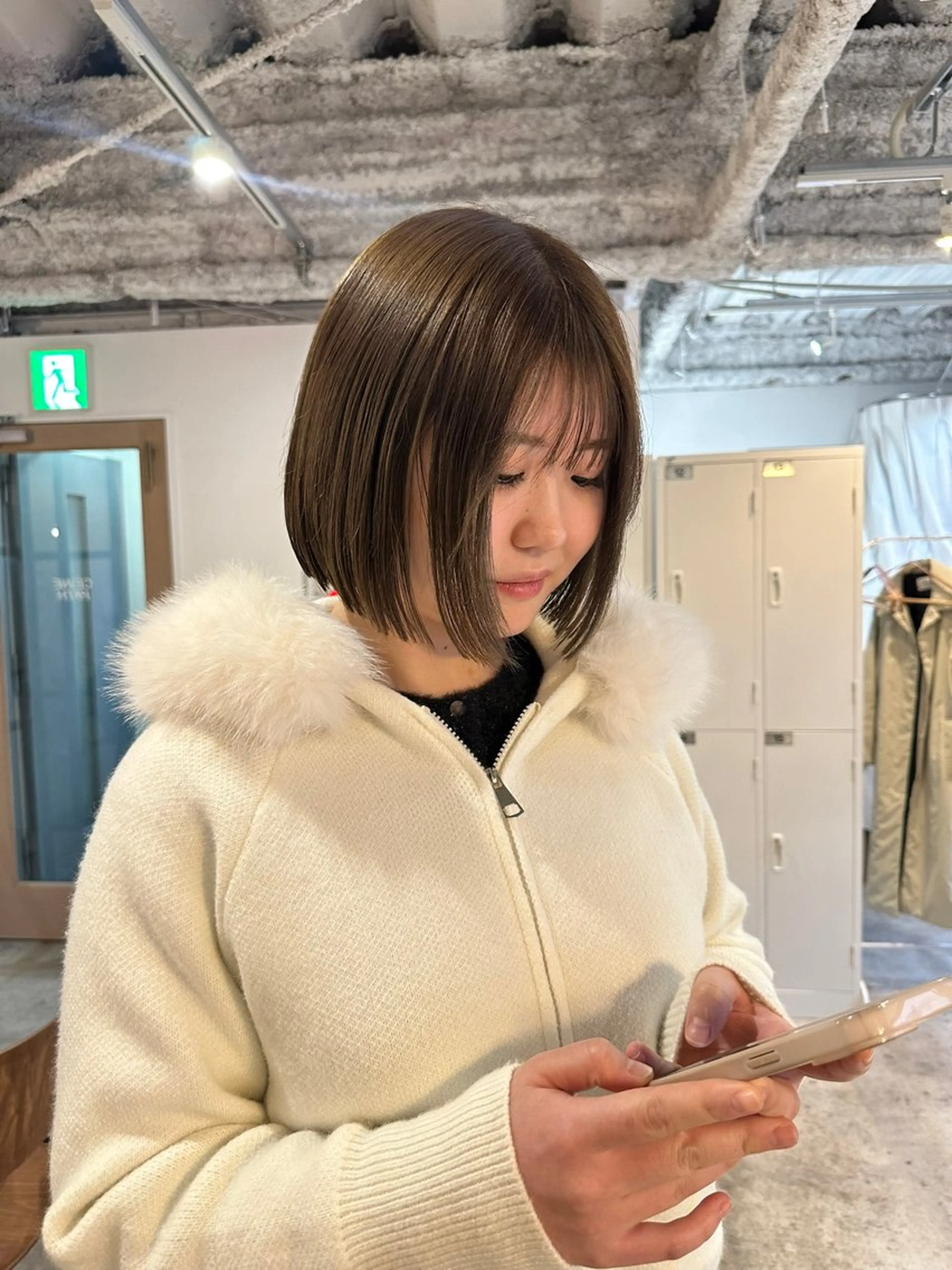 ミディアム カット 🧣misaki 🧣のヘアスタイル