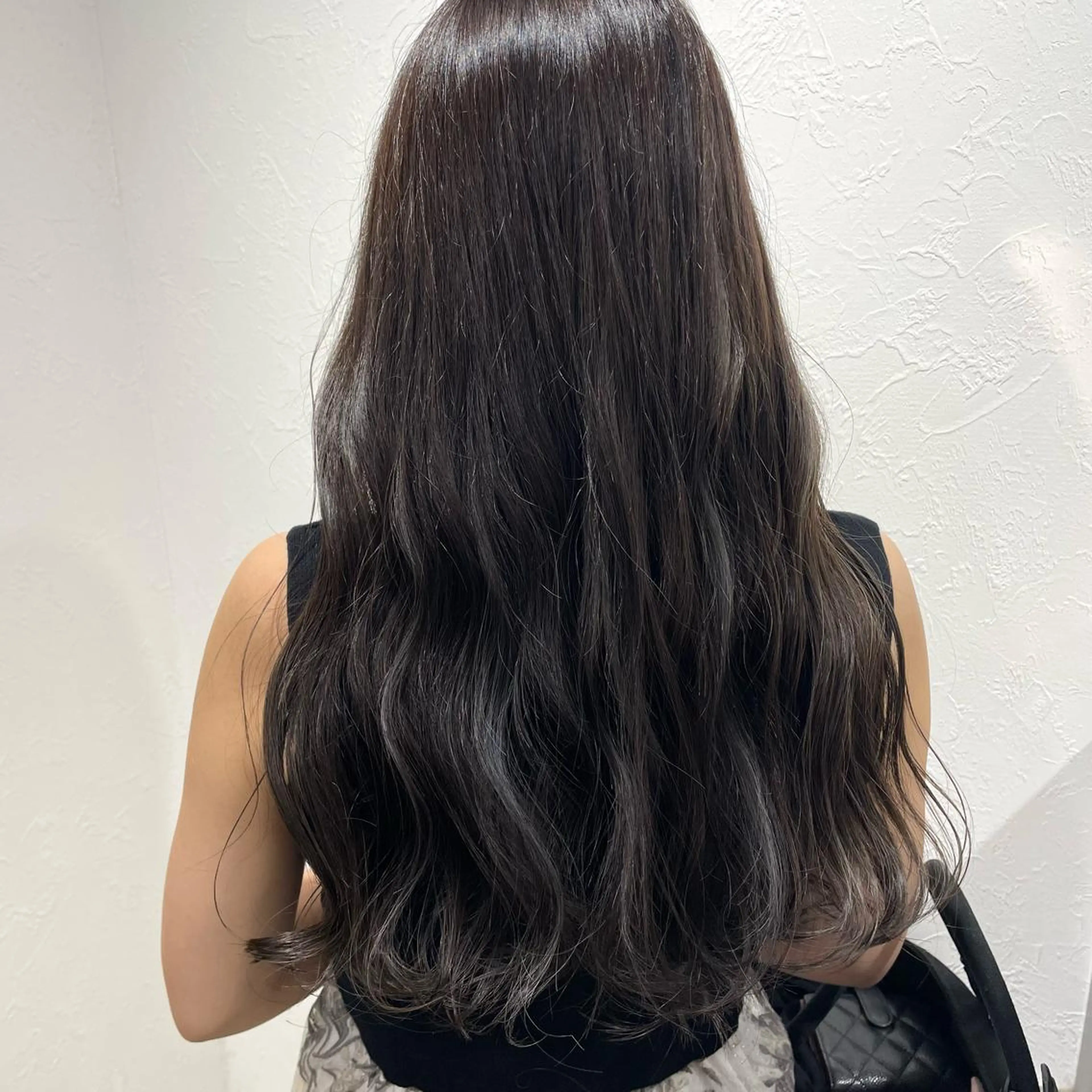 ロング カラー ヘアカラー トリートメント shiho .のヘアスタイル