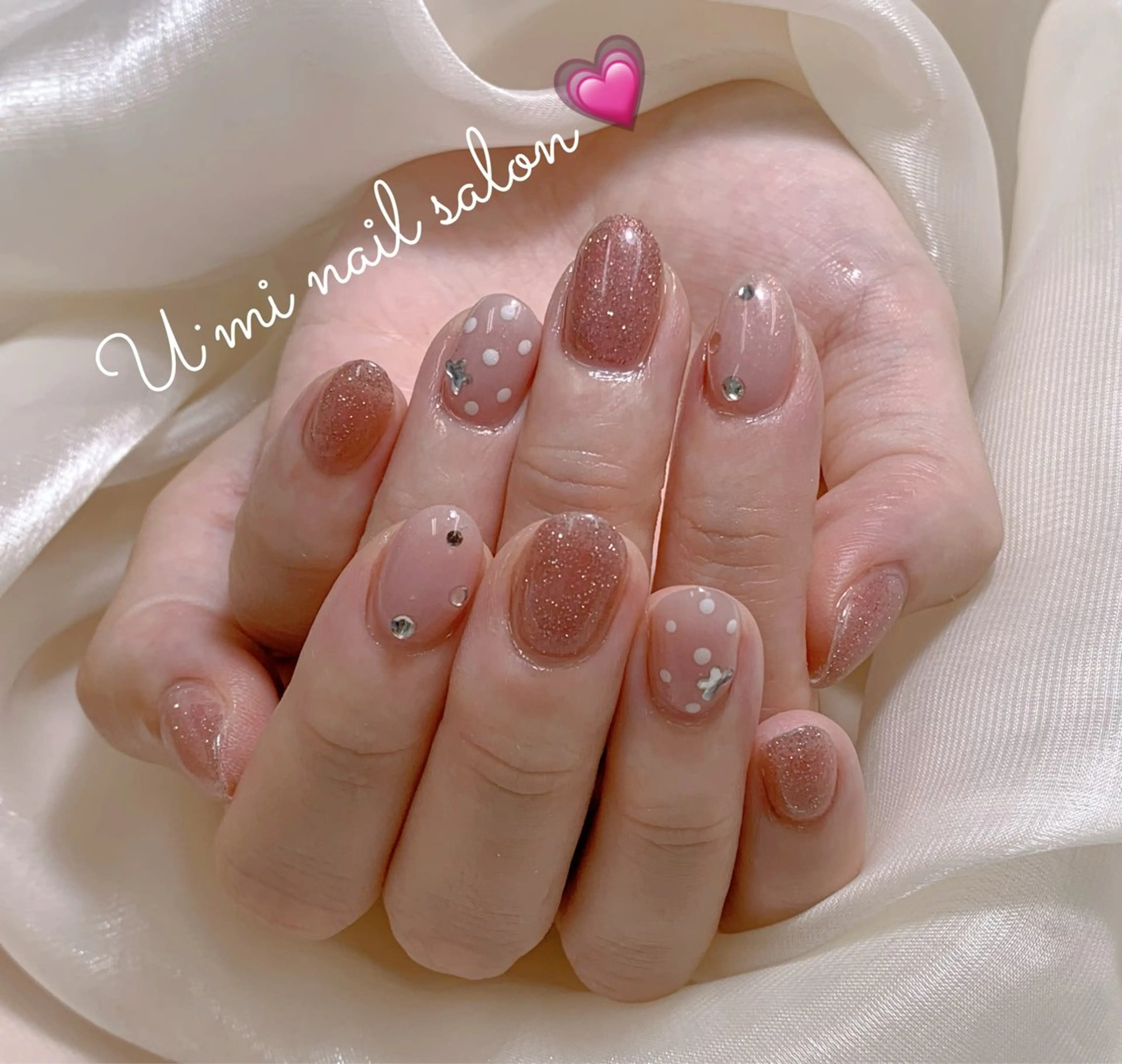 ネイル ハンドネイル U·Mi nail salon所属・U·Mi 上野御徒町容のネイルデザイン