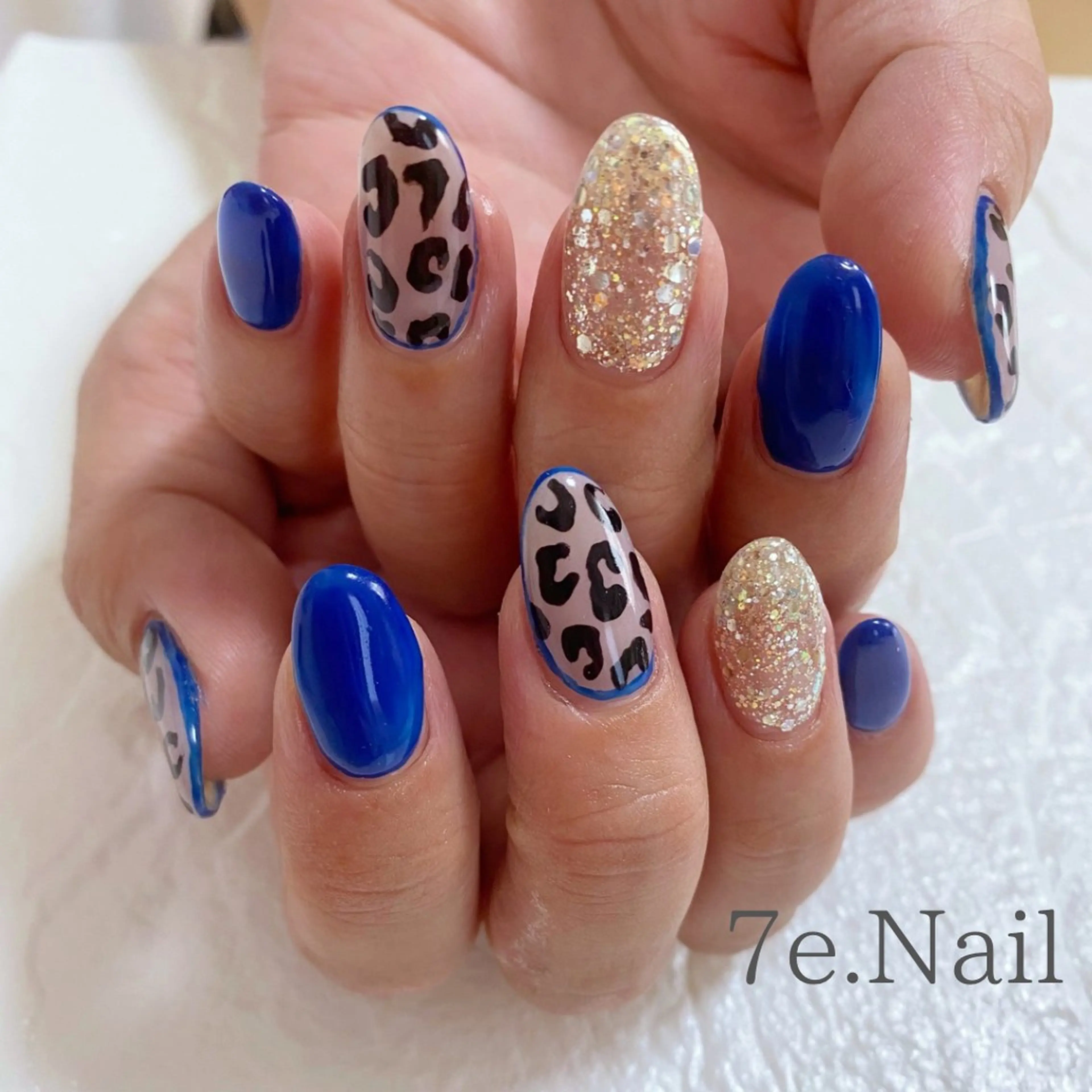 ネイル 7e. Nailのネイルデザイン