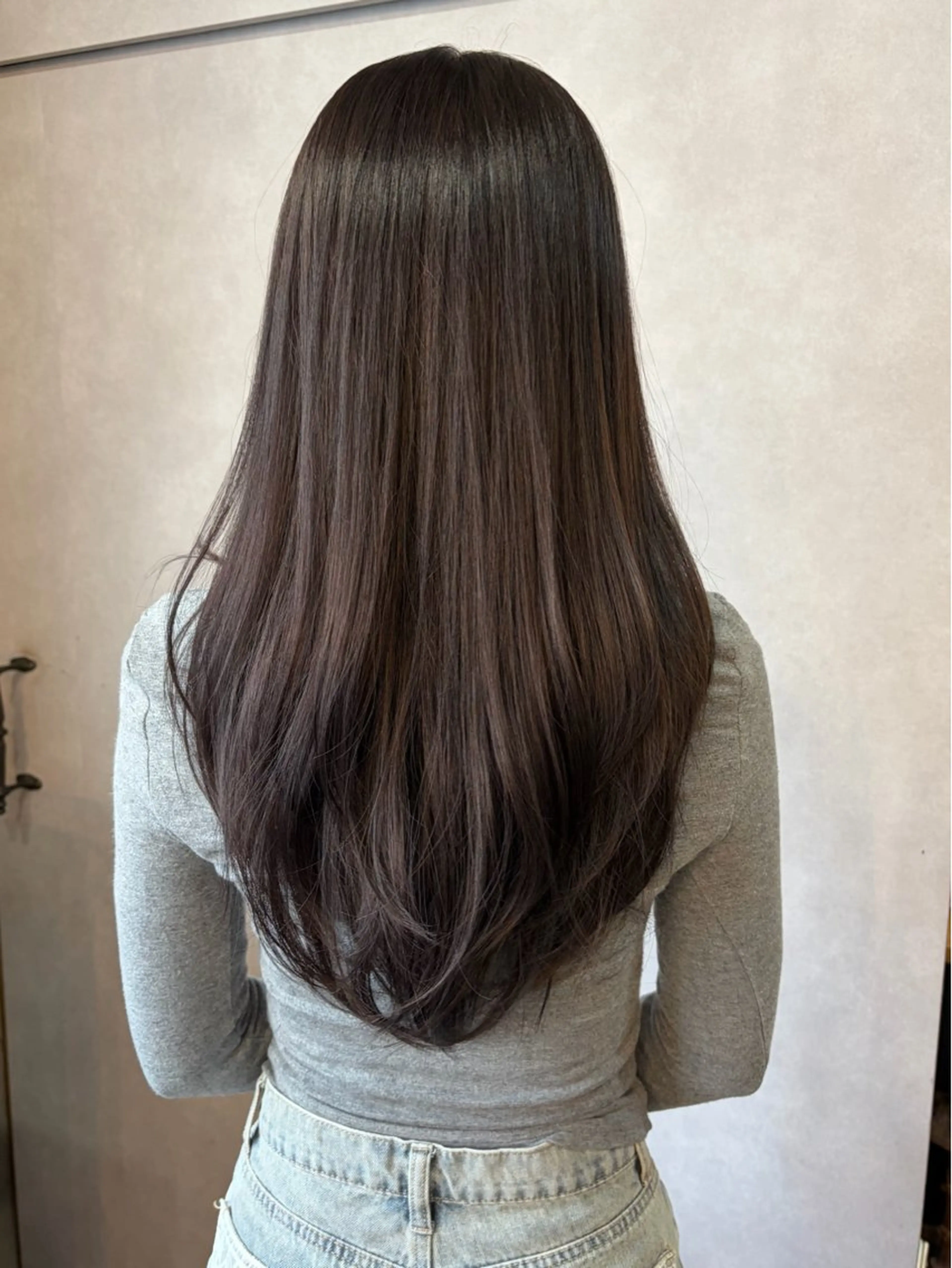 ロング カラー カット ヘアカラー トリートメント くすみカラー / 肌馴染み/ 花房佑夏のヘアスタイル
