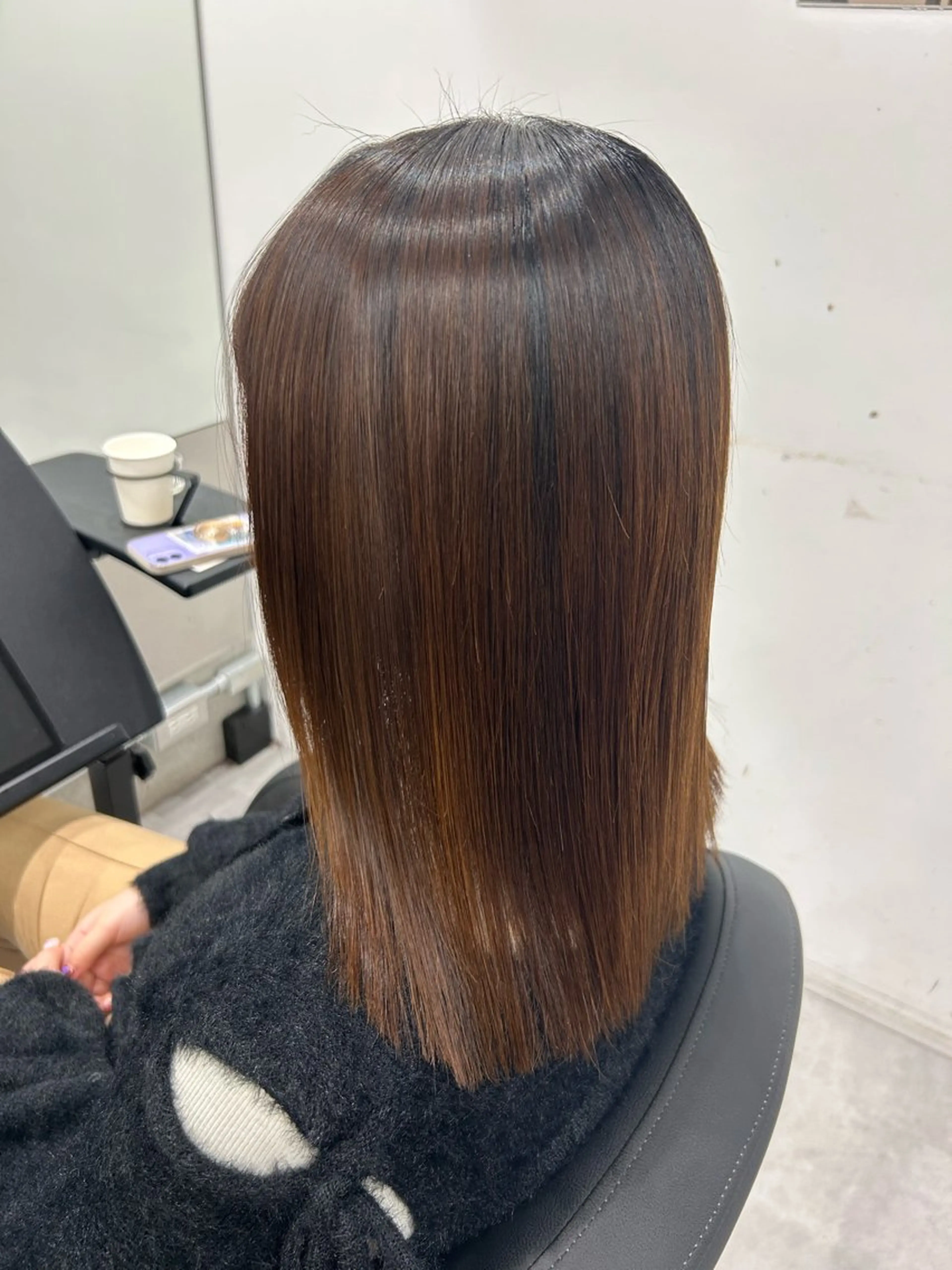 セミロング 髪質改善 縮毛矯正 縮毛矯正 Aoba 🫧艶ハイトーン🫧のヘアスタイル