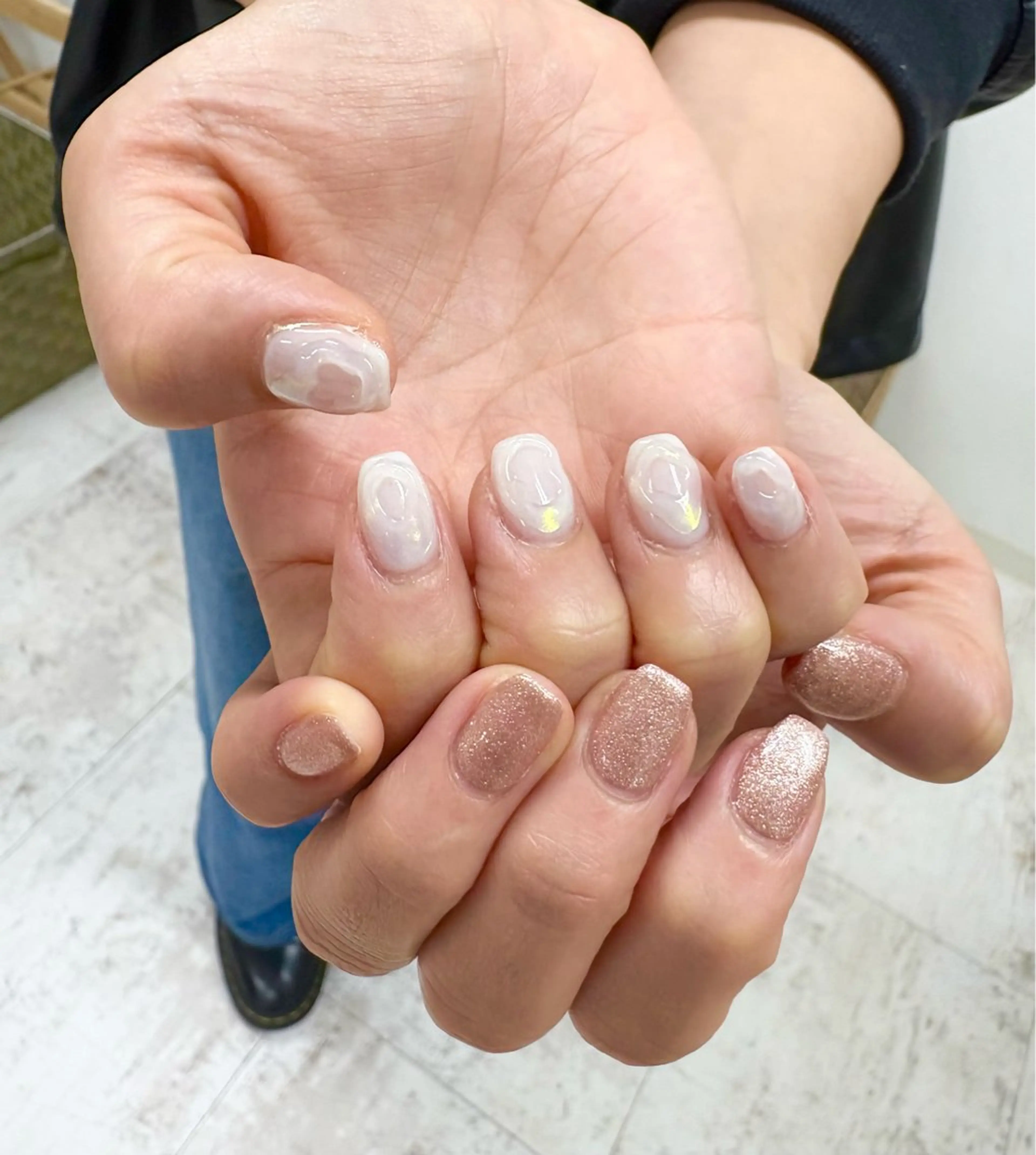 ネイル 持ち込み 吉田 里菜のネイルデザイン