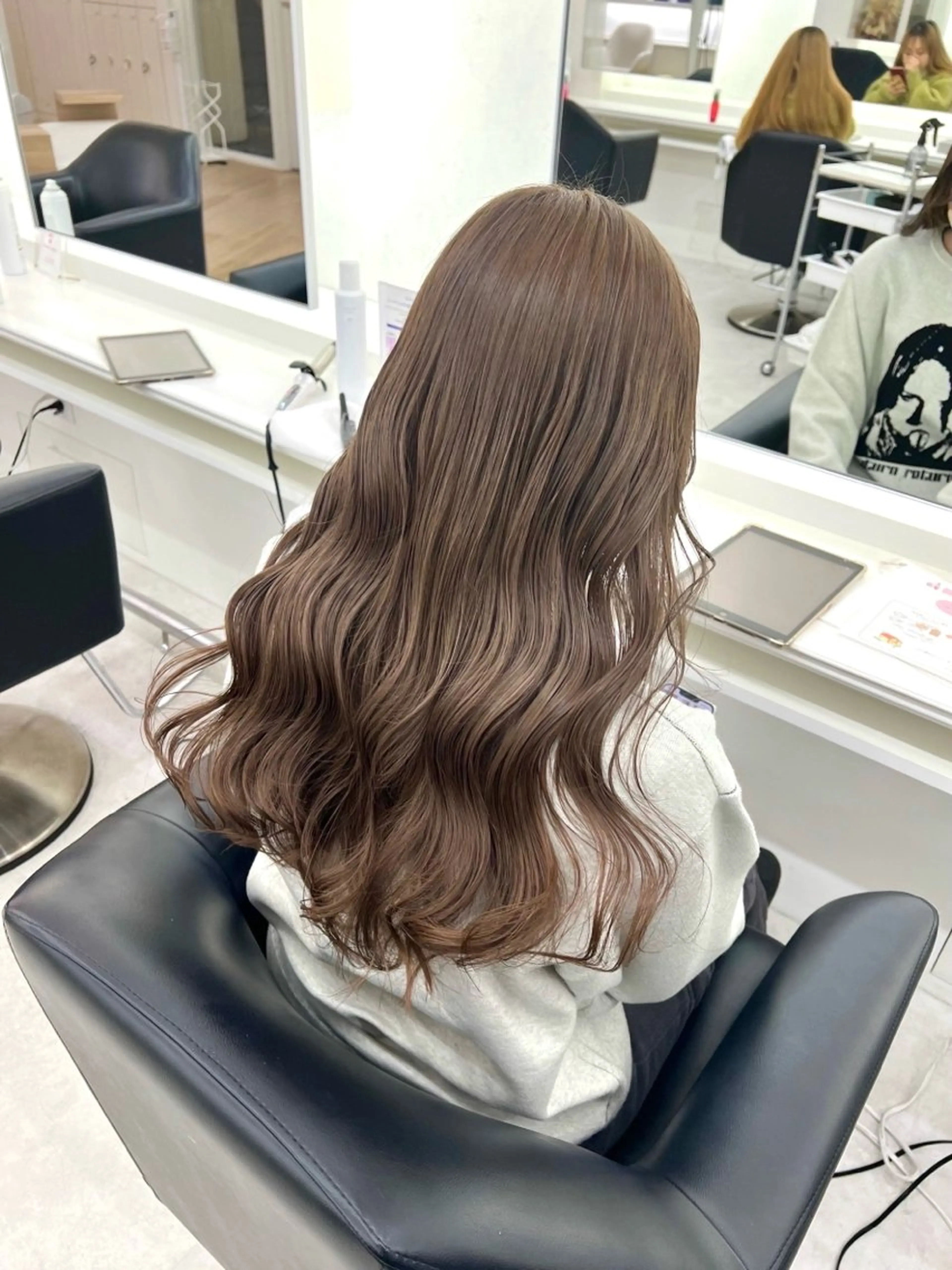 ロング カラー ロング ParveMix 🪽鳥取彩花のヘアスタイル