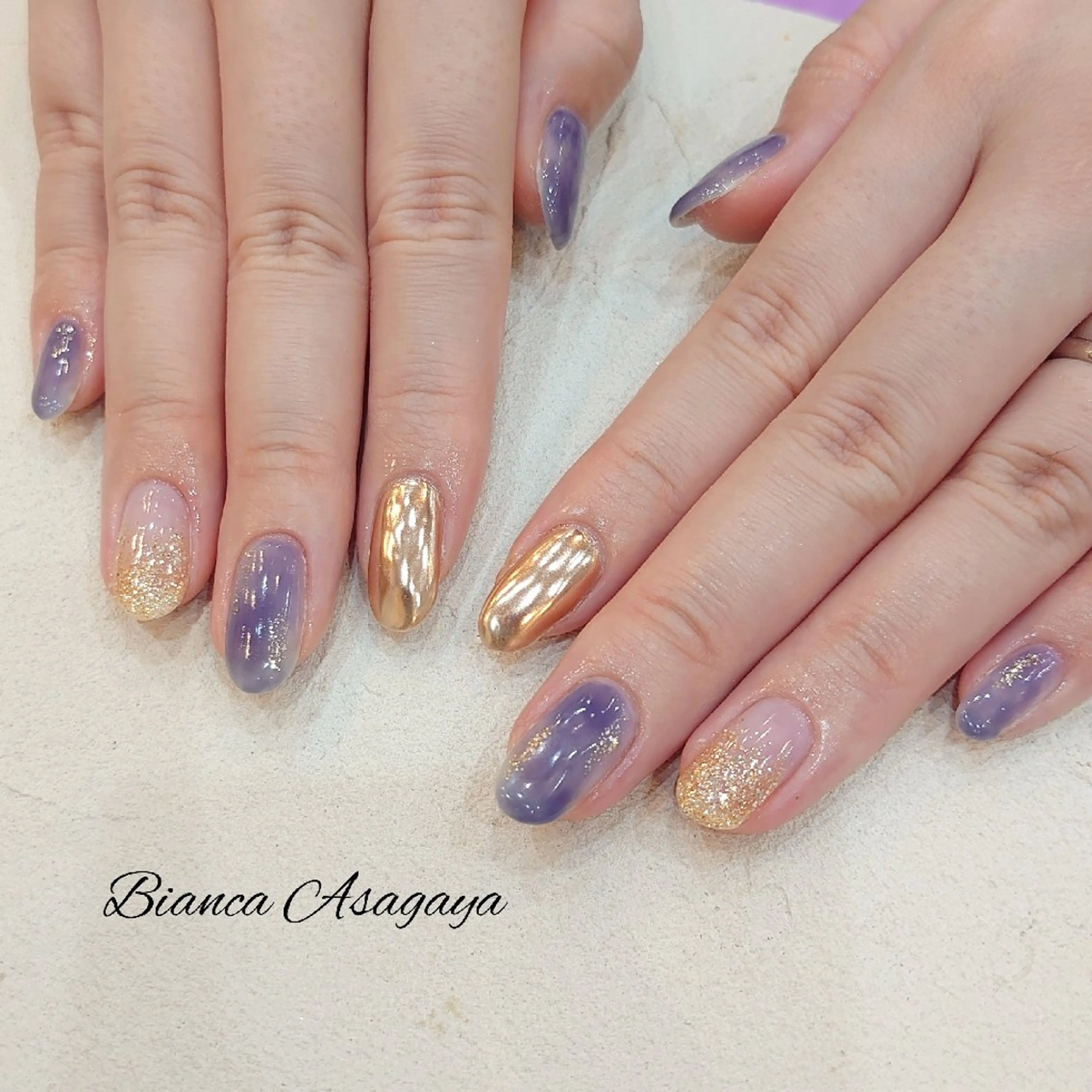ネイル ジェルネイル ミラーネイル ニュアンスネイル パラジェル シンプルネイル ハンドネイル Bianca TANAKAのネイルデザイン
