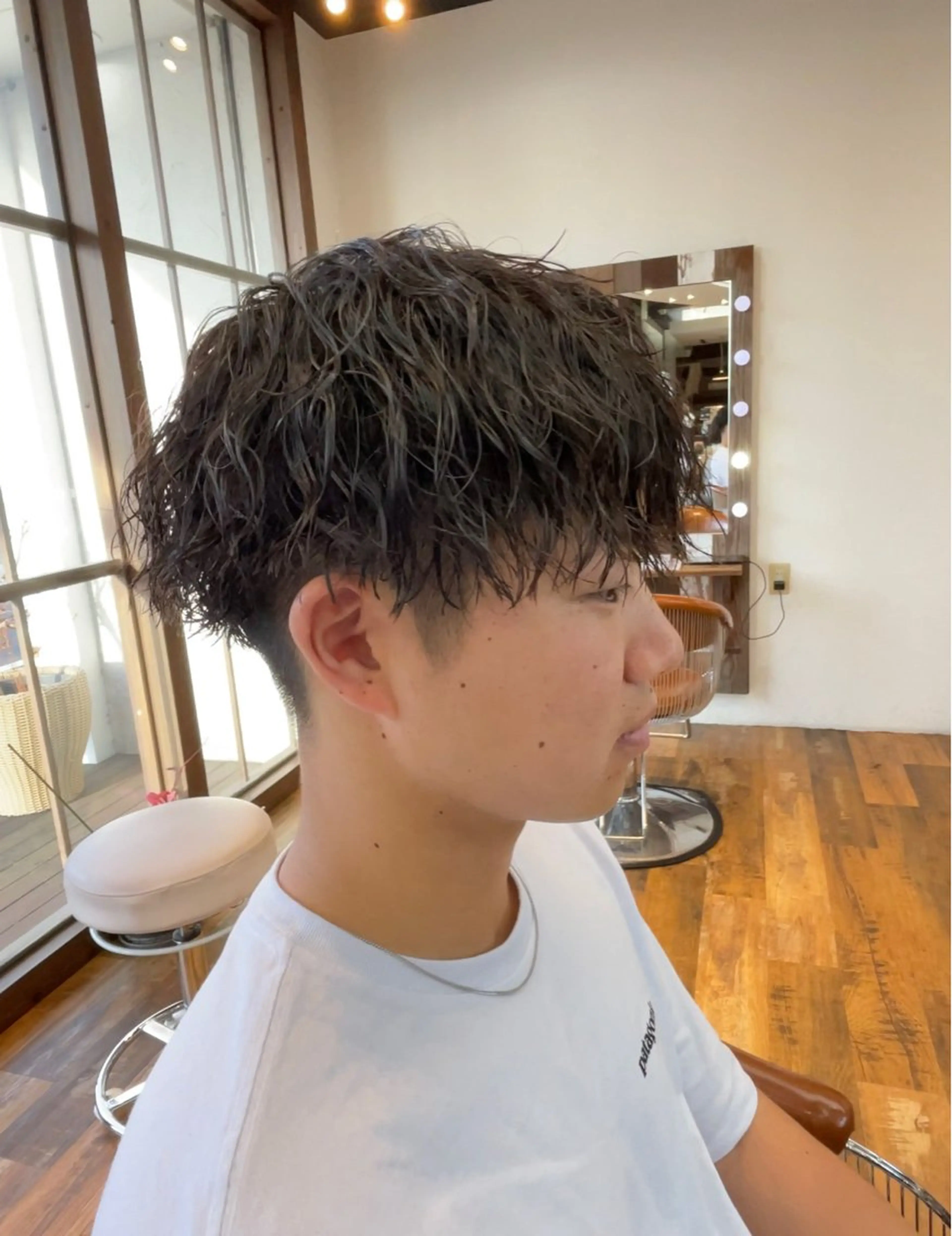 パーマ 林 侑弥のヘアスタイル