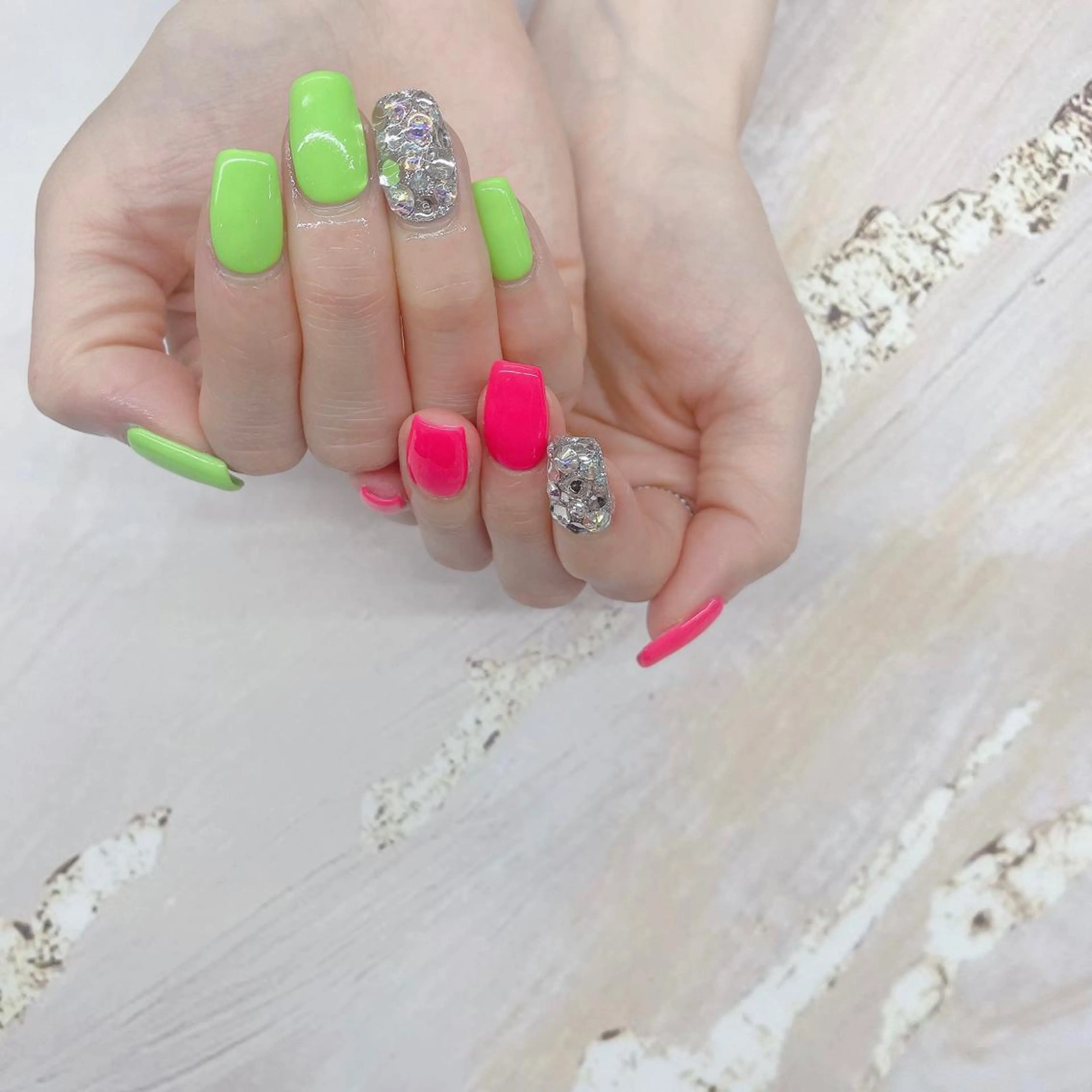 ネイル Nailist Risaのネイルデザイン