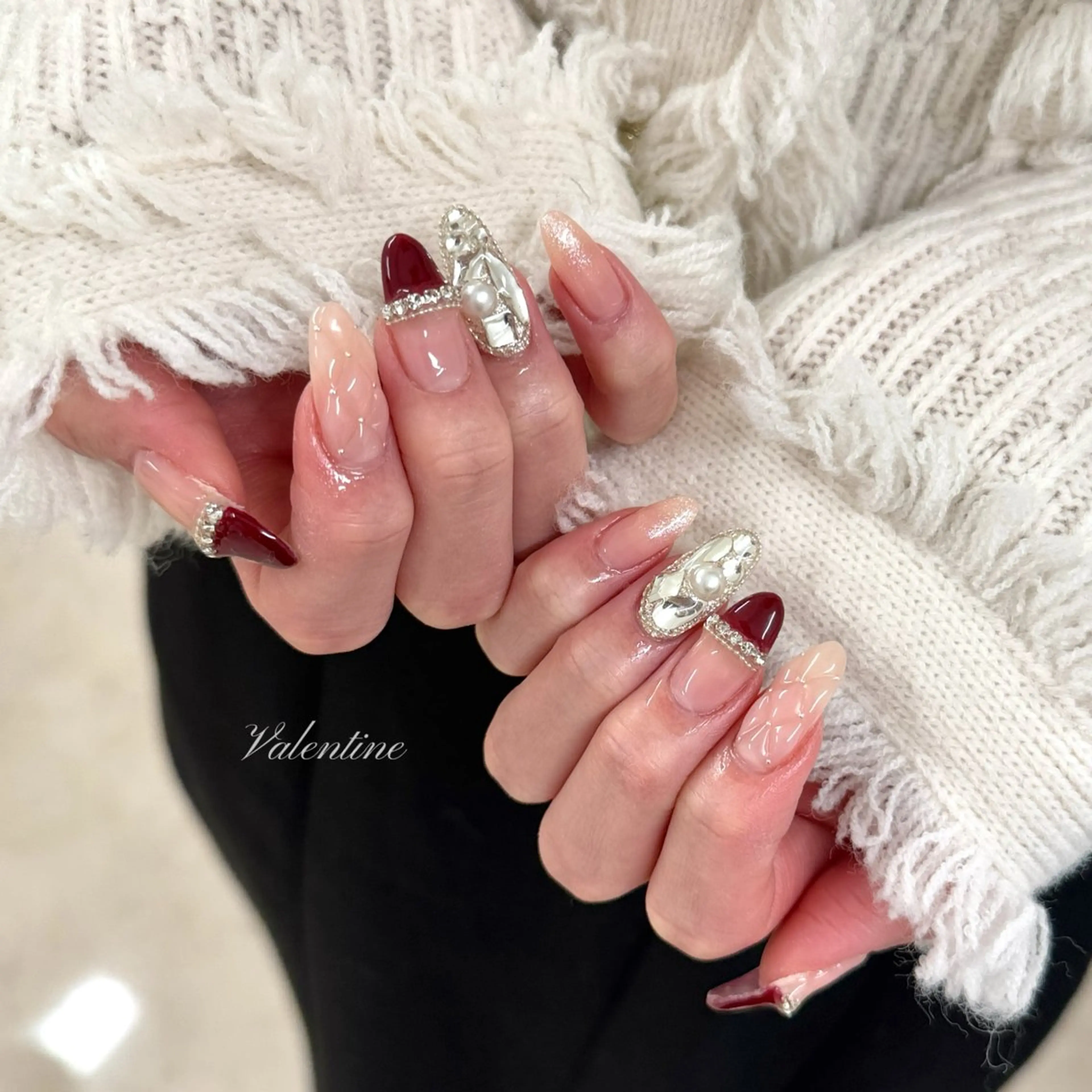 ネイル ハンドネイル UnFLAIR 麻布十番店🧸NAOのネイルデザイン