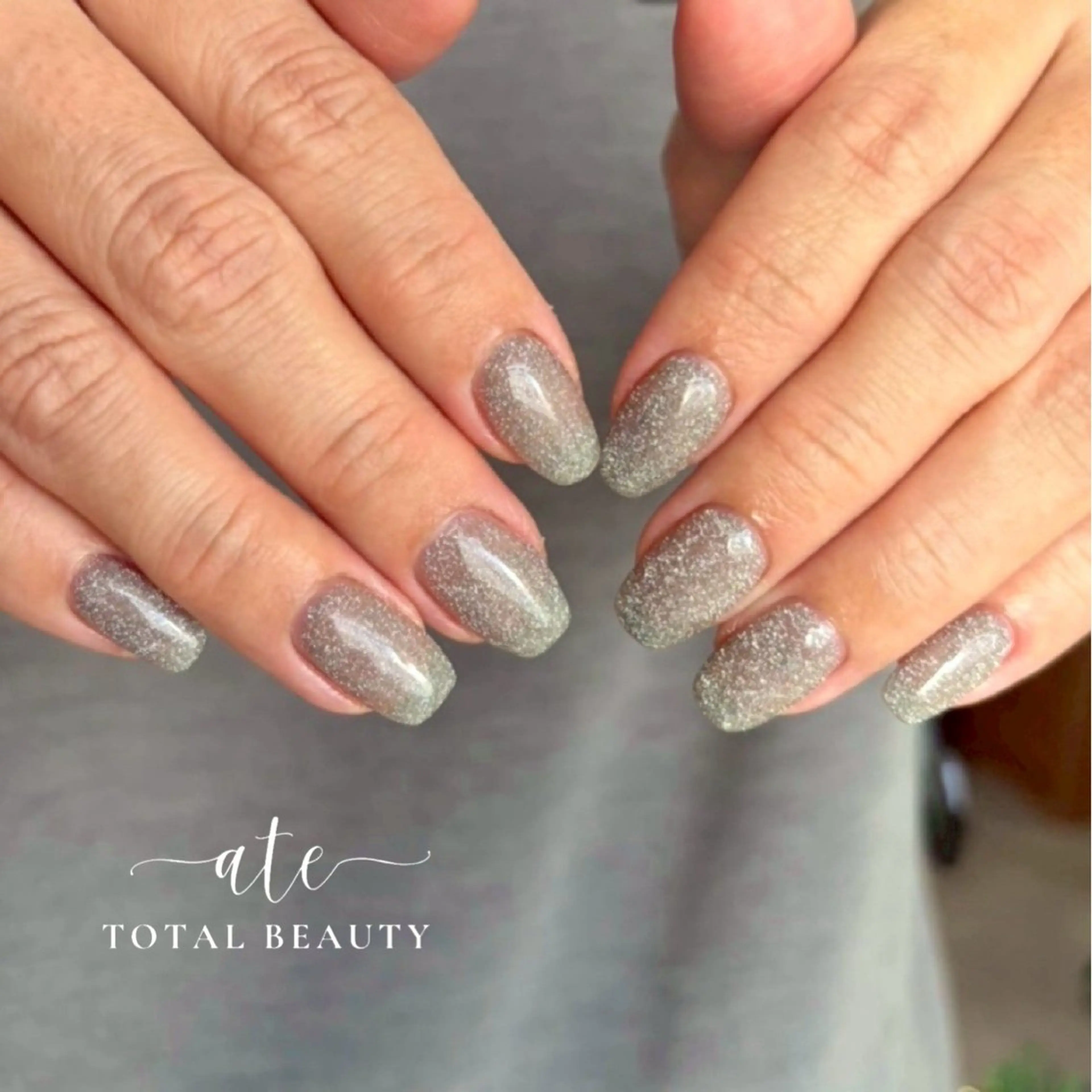 ネイル ハンドネイル Ate total beauty 新都心店所属・ate 新都心店 Arisaのネイルデザイン