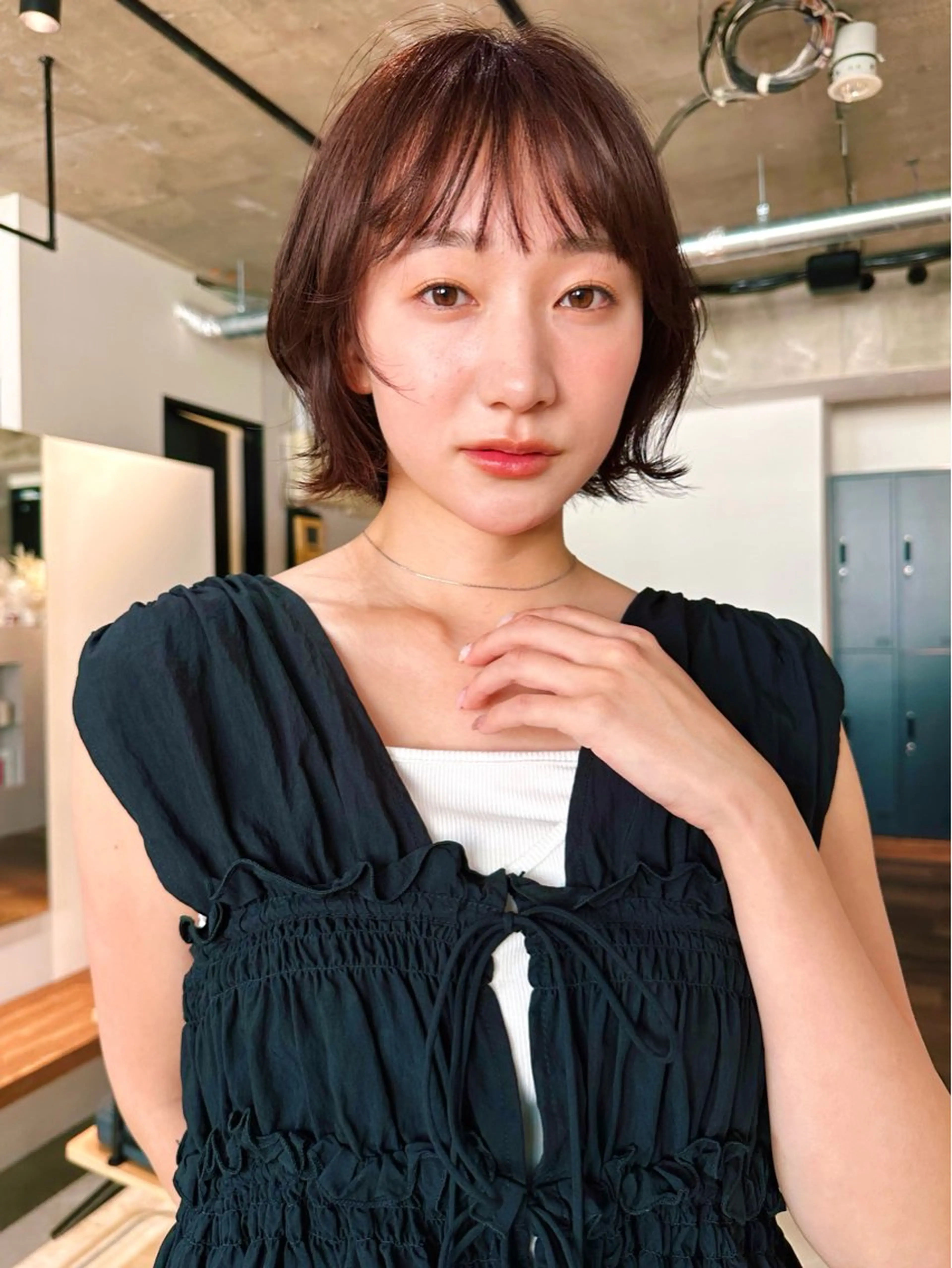 ショート カラー パーマ kazuki【顔周り ×レイヤーカット】のヘアスタイル