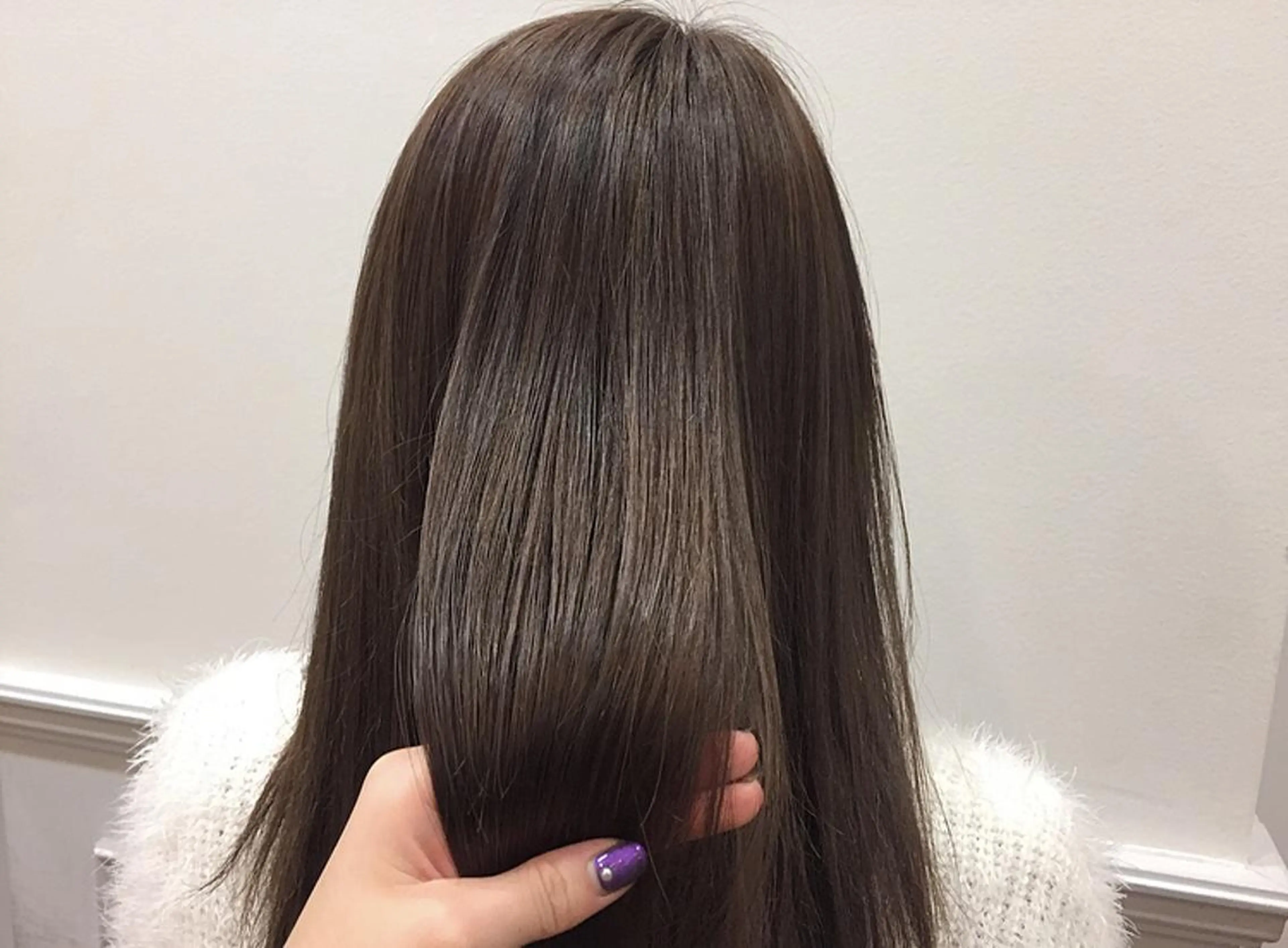 セミロング トリートメント たかいわ みきのヘアスタイル