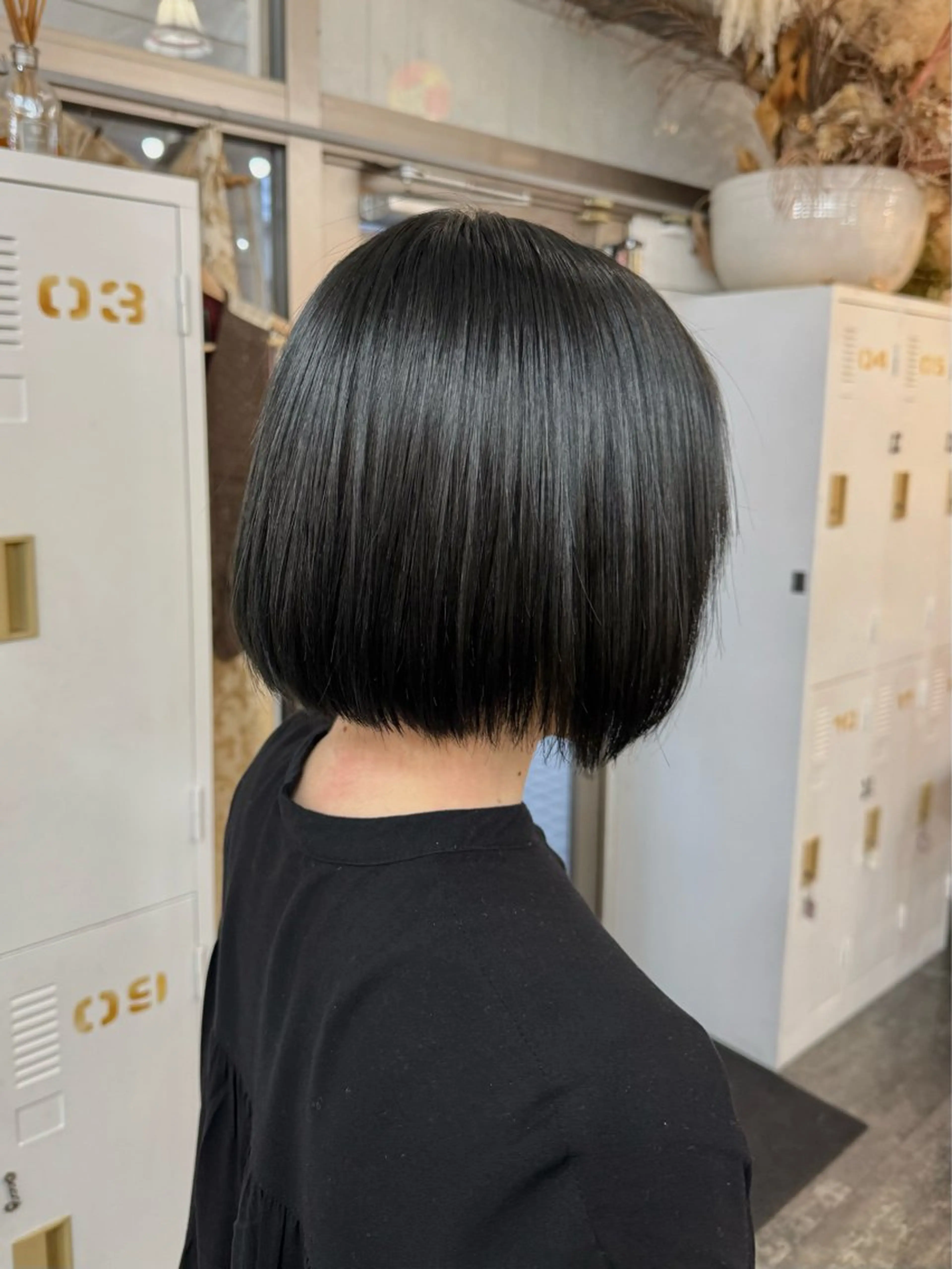 ミディアム カット ヘアカラー LOMARLIE/ NATUMIのヘアスタイル