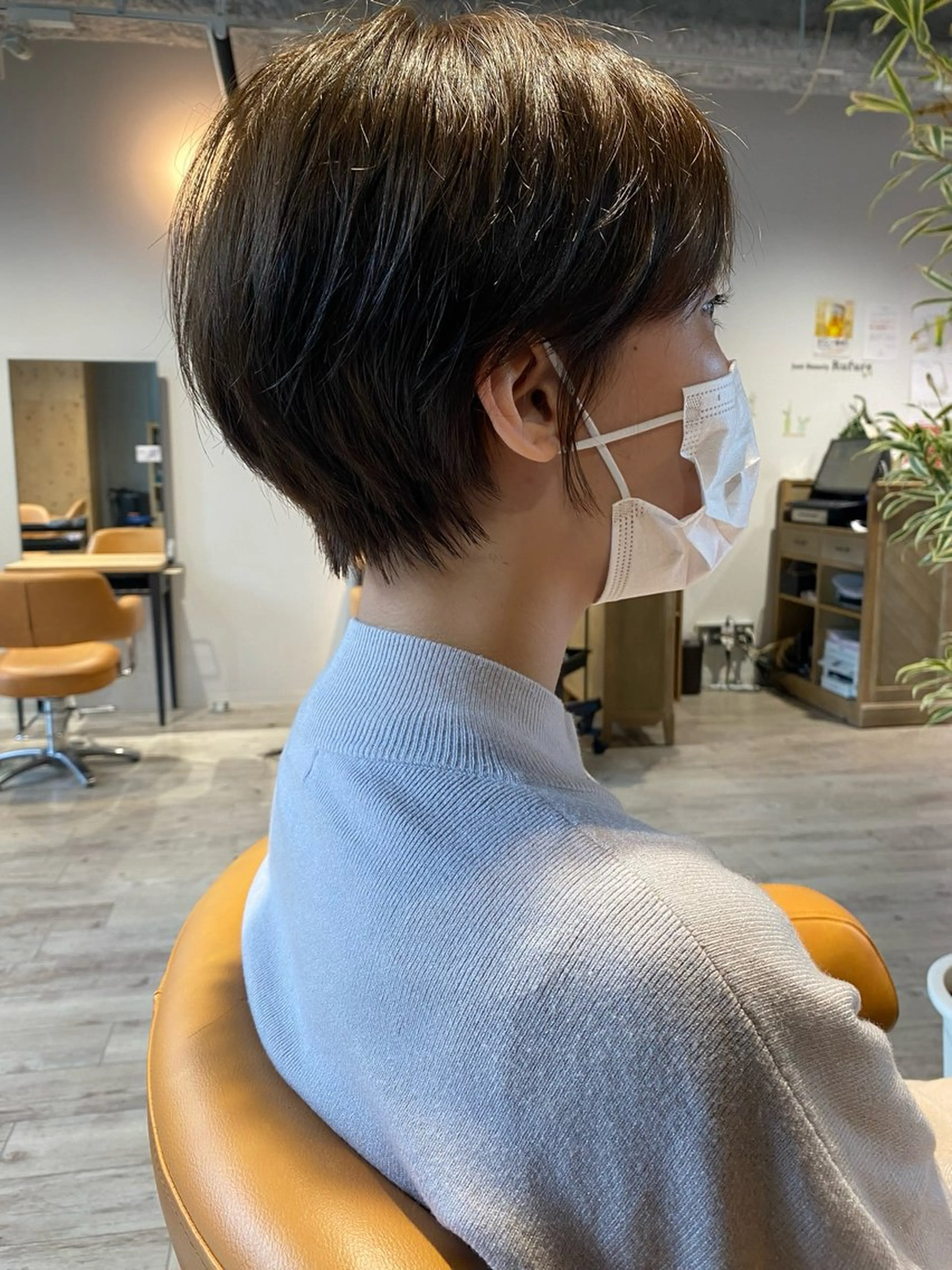 ショート カラー 🐶 アヤカのヘアスタイル