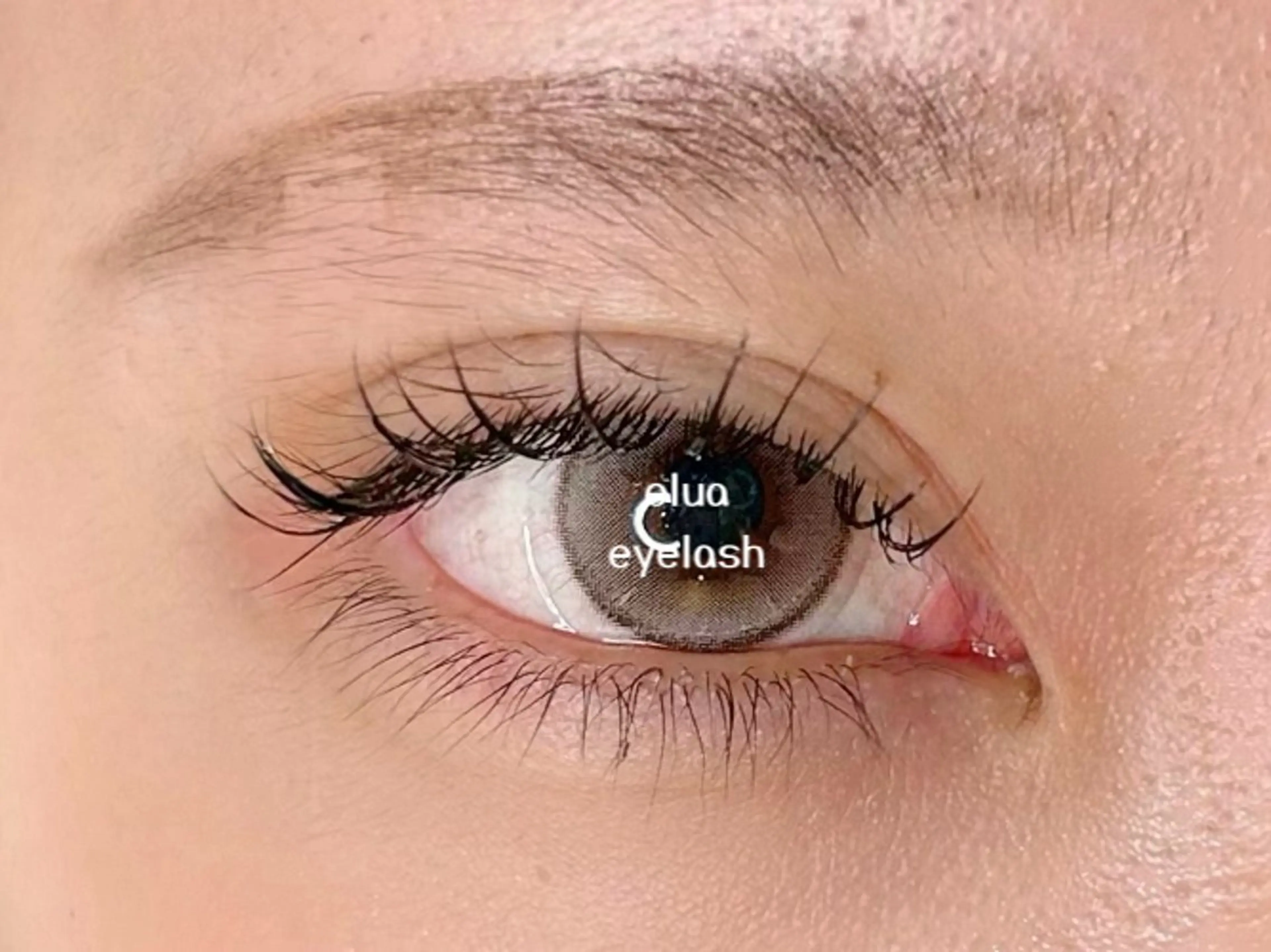 マツエク・マツパ フラットラッシュ マツエク elua eyelashの眉毛・アイブロウイメージ