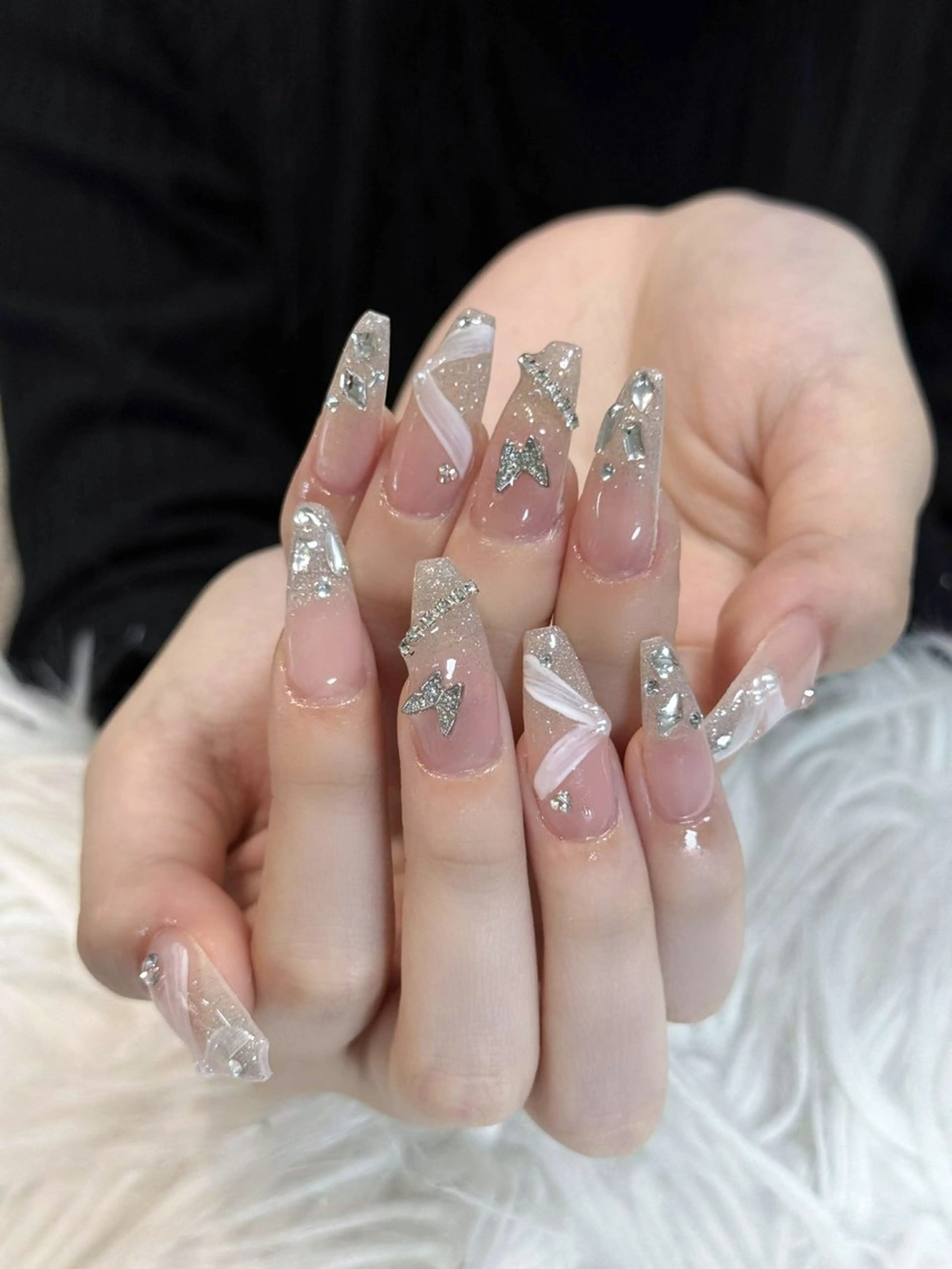 ネイル オーロラネイル ボルドー ブラウン 氷ネイル・うるうるネイル キラキラネイル Julli NailStudioのネイルデザイン