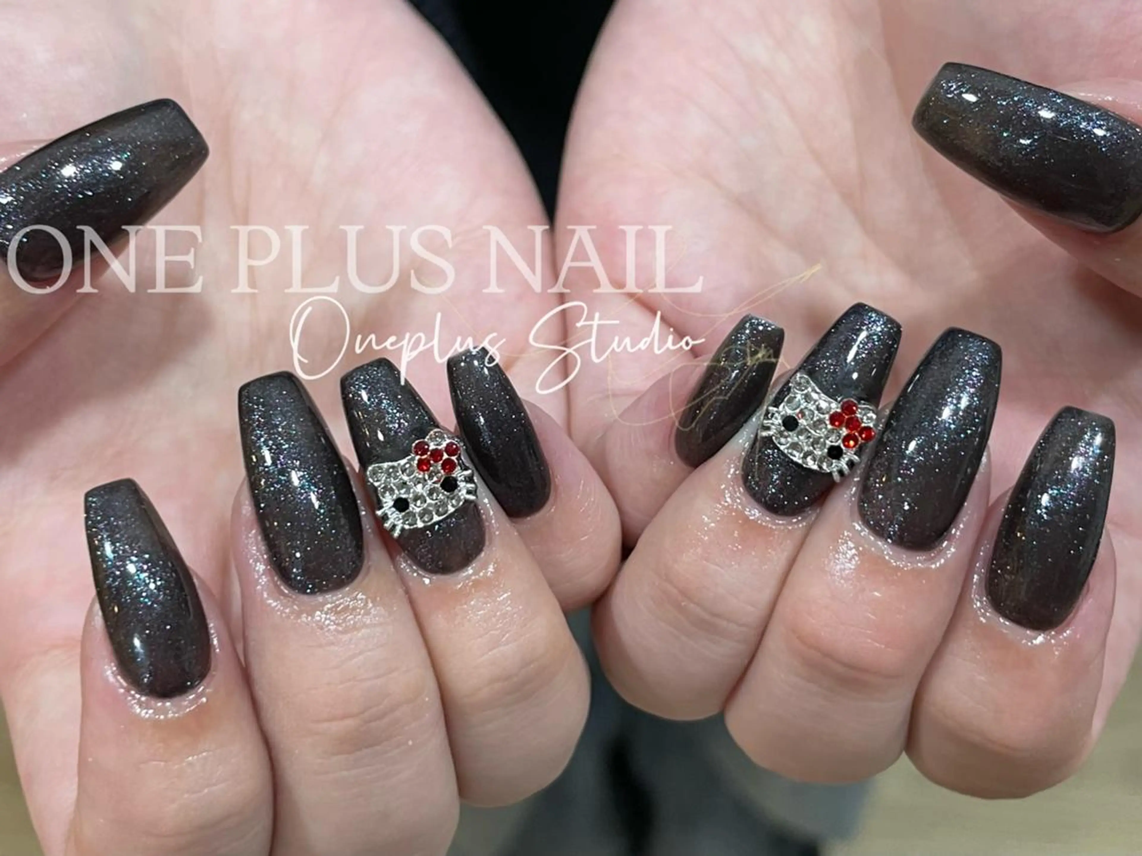 ネイル アートネイル オーロラネイル ガーリー キラキラネイル 韓国ネイル One plus StudioNailのネイルデザイン