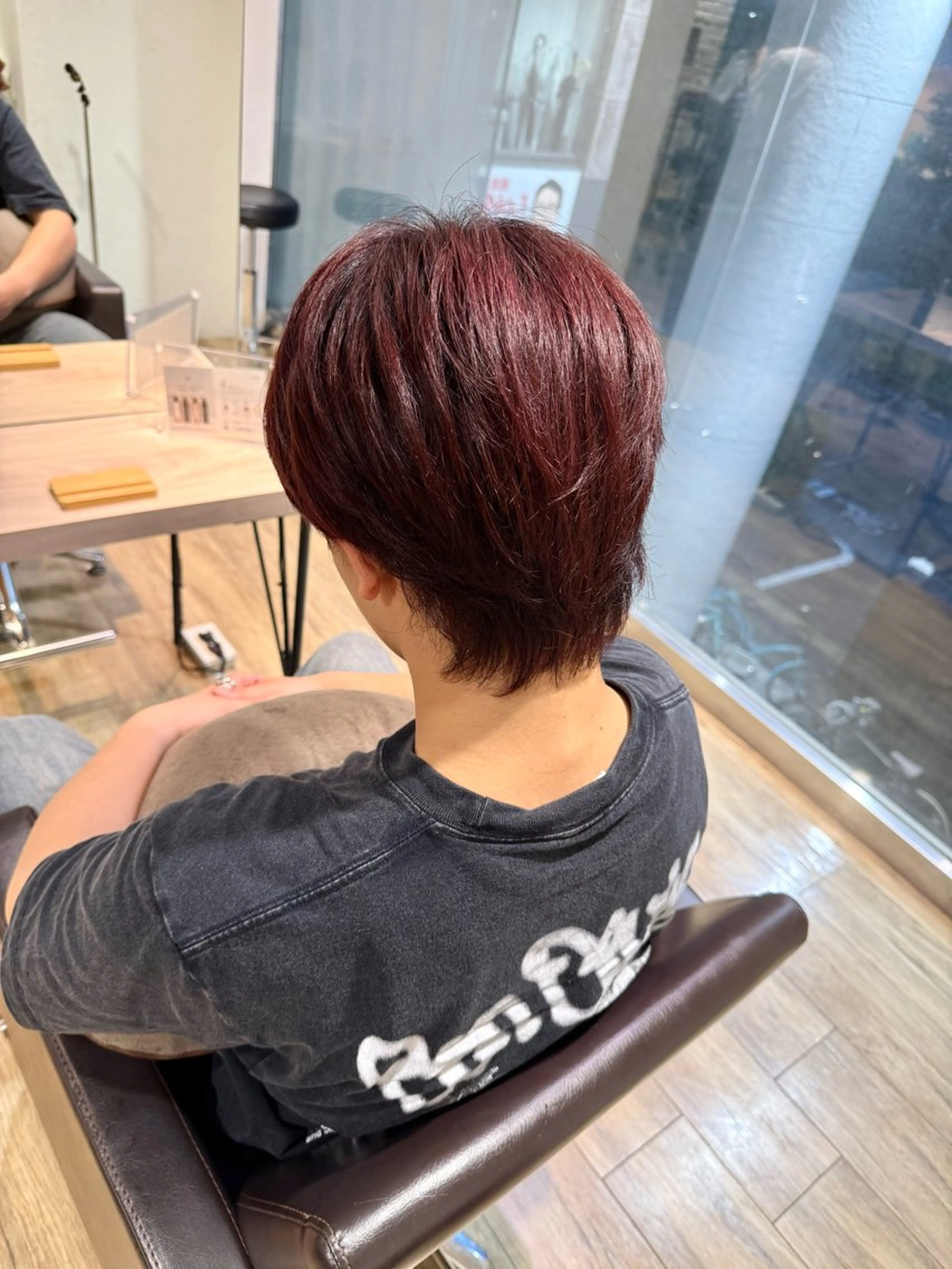 ショート 川畑 心子のヘアスタイル