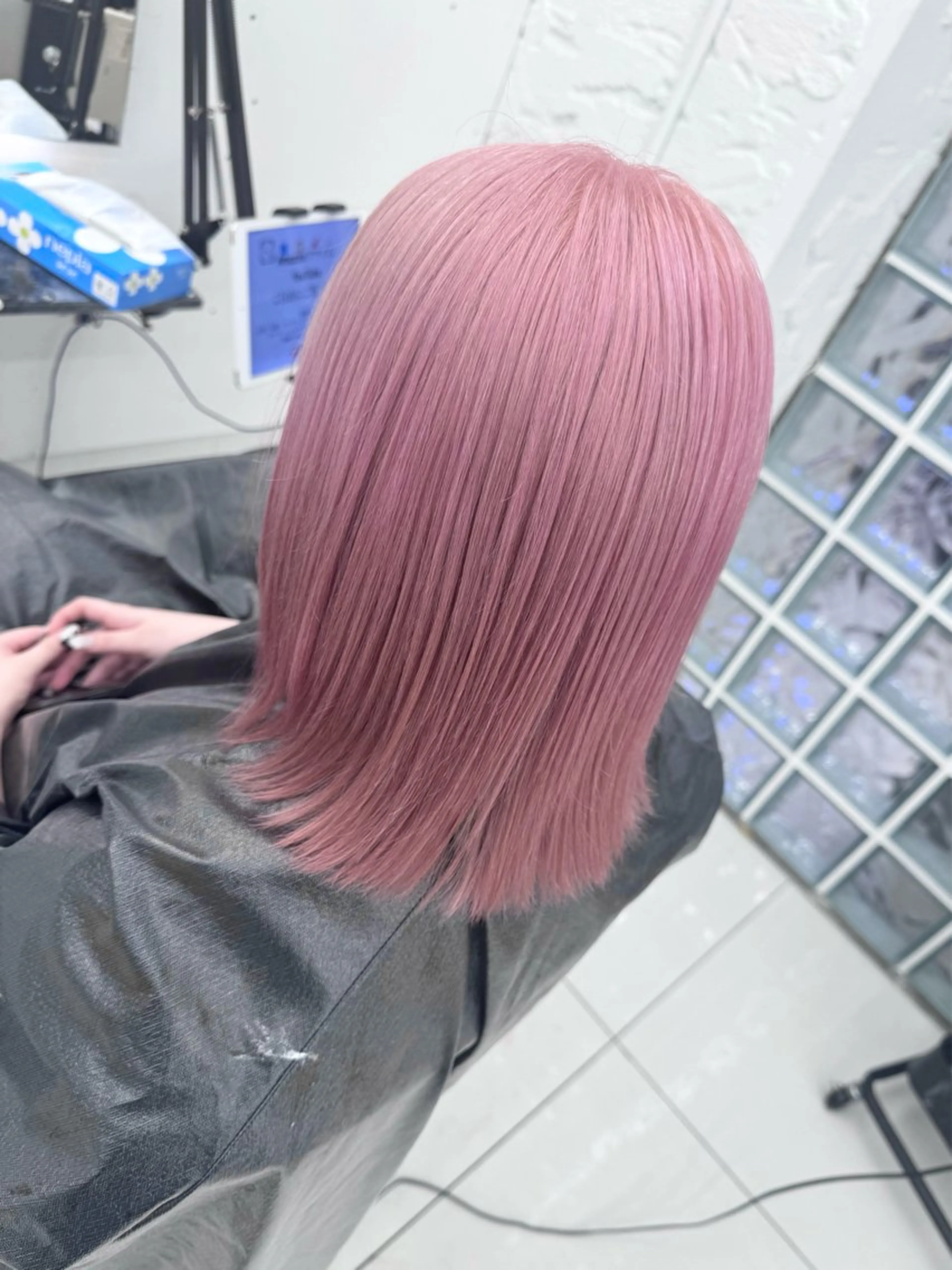 セミロング ヘアカラー トリートメント 家田 竜のヘアスタイル