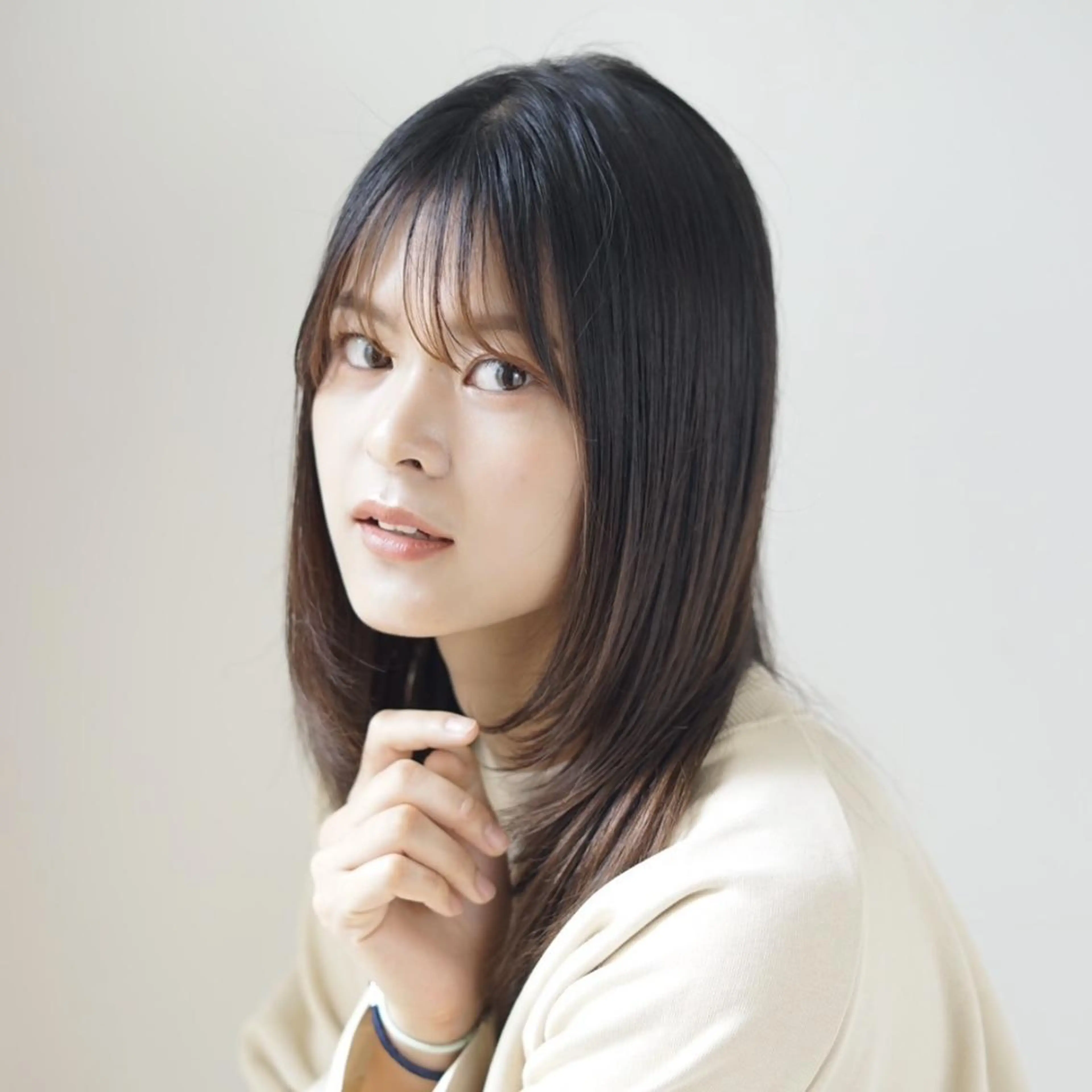 ロング カラー ヘアアレンジ 韓国風ヘア レイヤーカット カット 髪質改善ストレート✨ パーマヘア✨YUKIのヘアスタイル