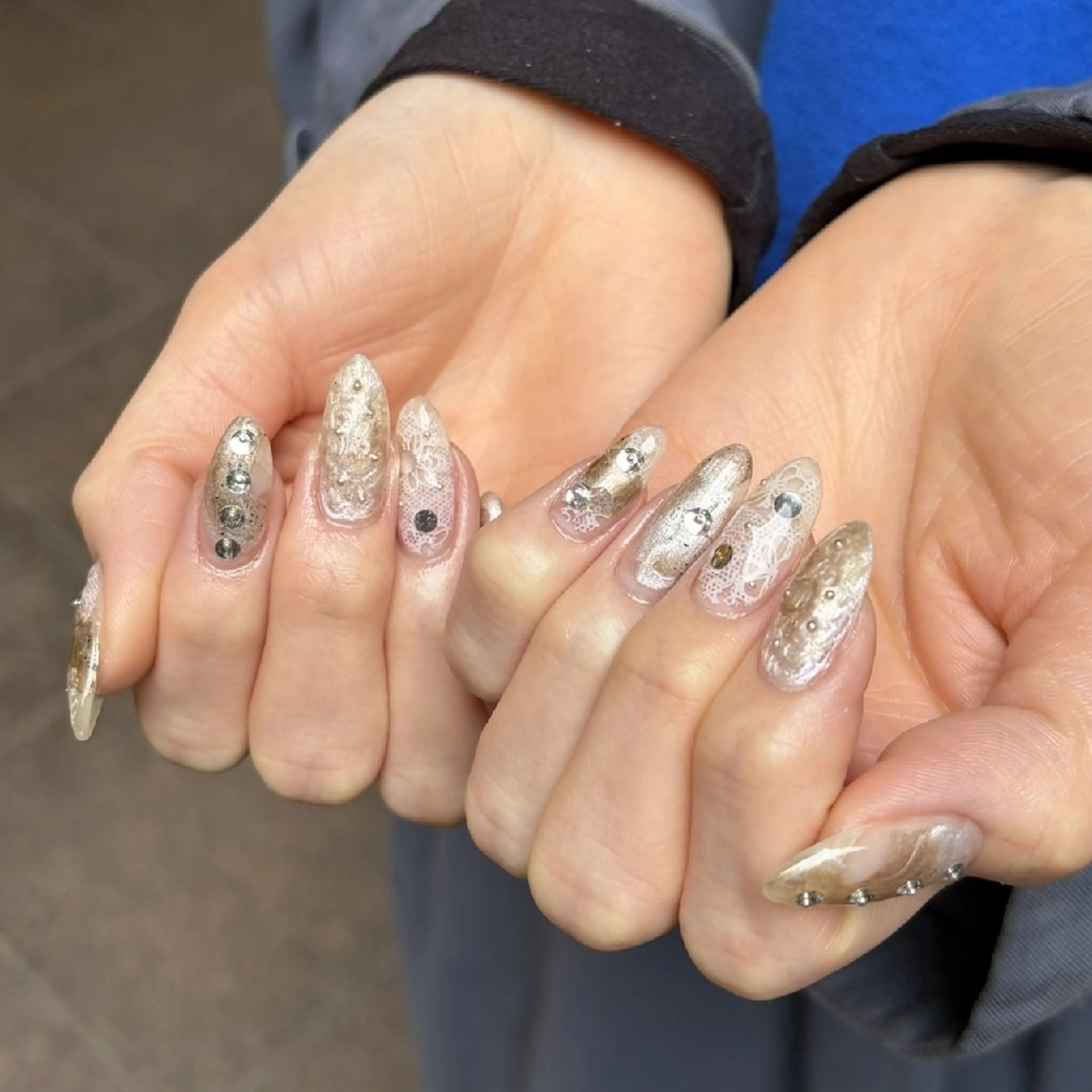 ロング . ウニョンのネイルデザイン