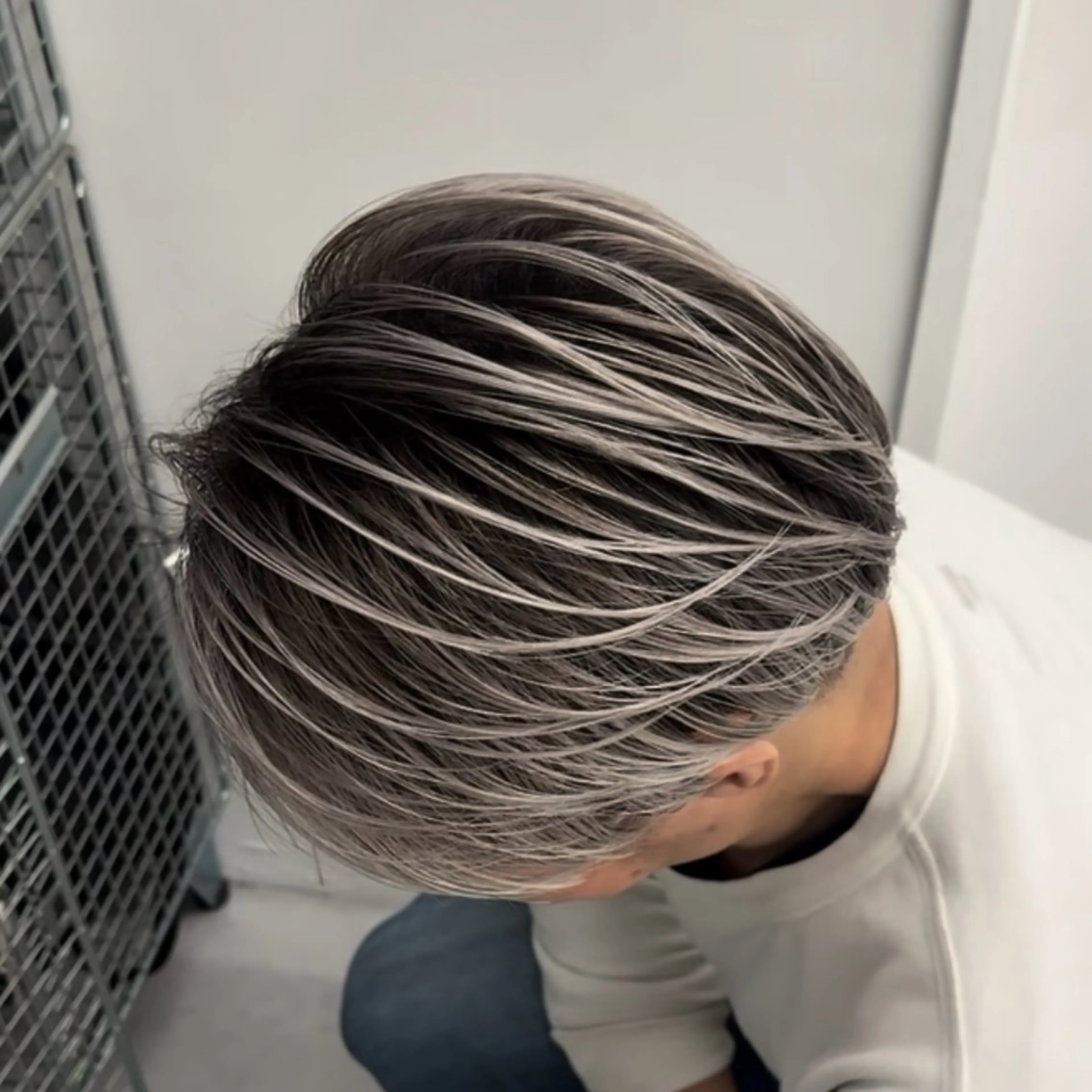 ショート カラー パーマ ヘアアレンジ メンズ メンズバレイヤージュ 🌫ハイライトのヘアスタイル