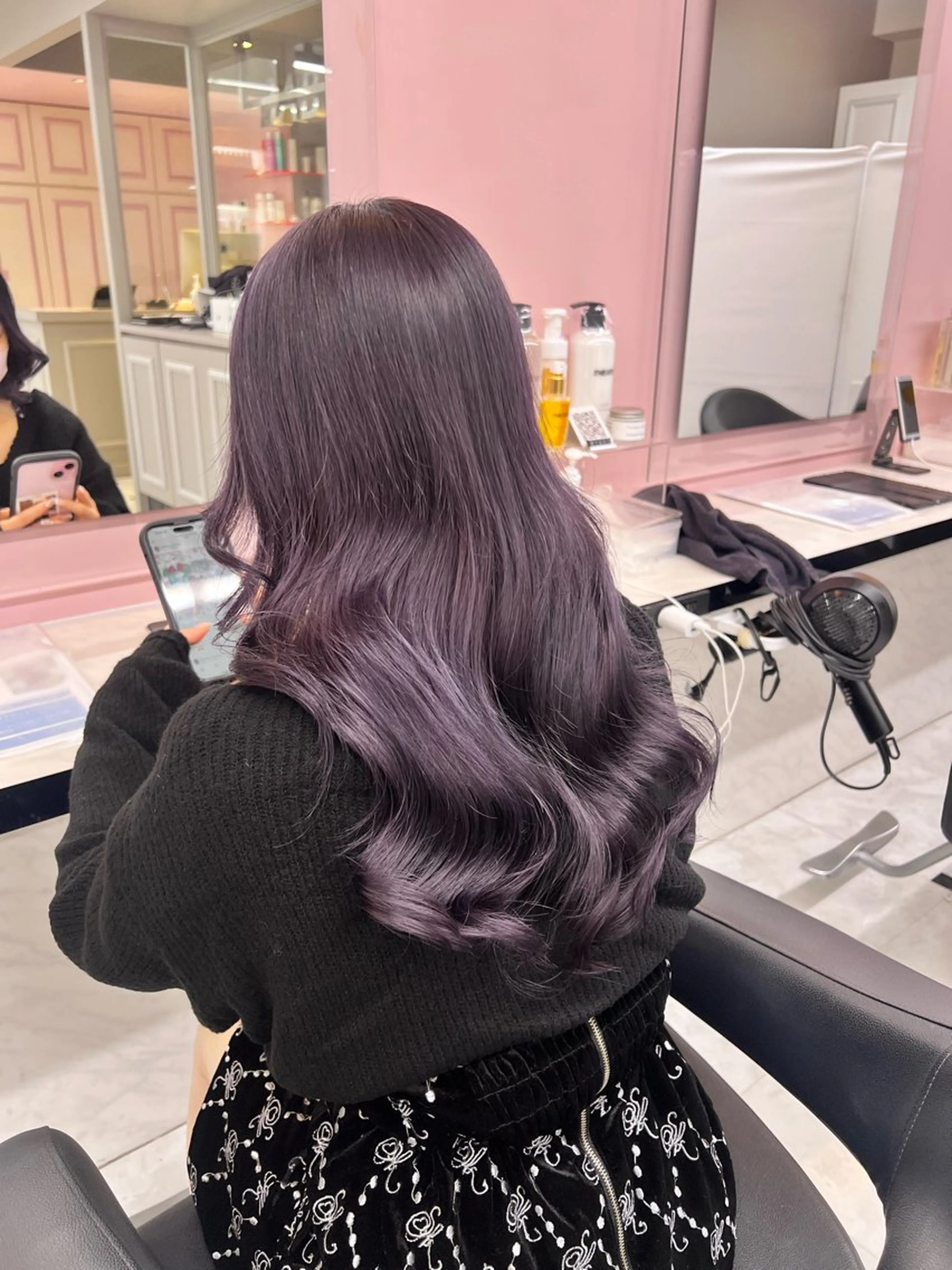 セミロング カラー ヘアアレンジ ラベンダーカラー 💕上野美容師☁ ブリーチ💖サワのヘアスタイル