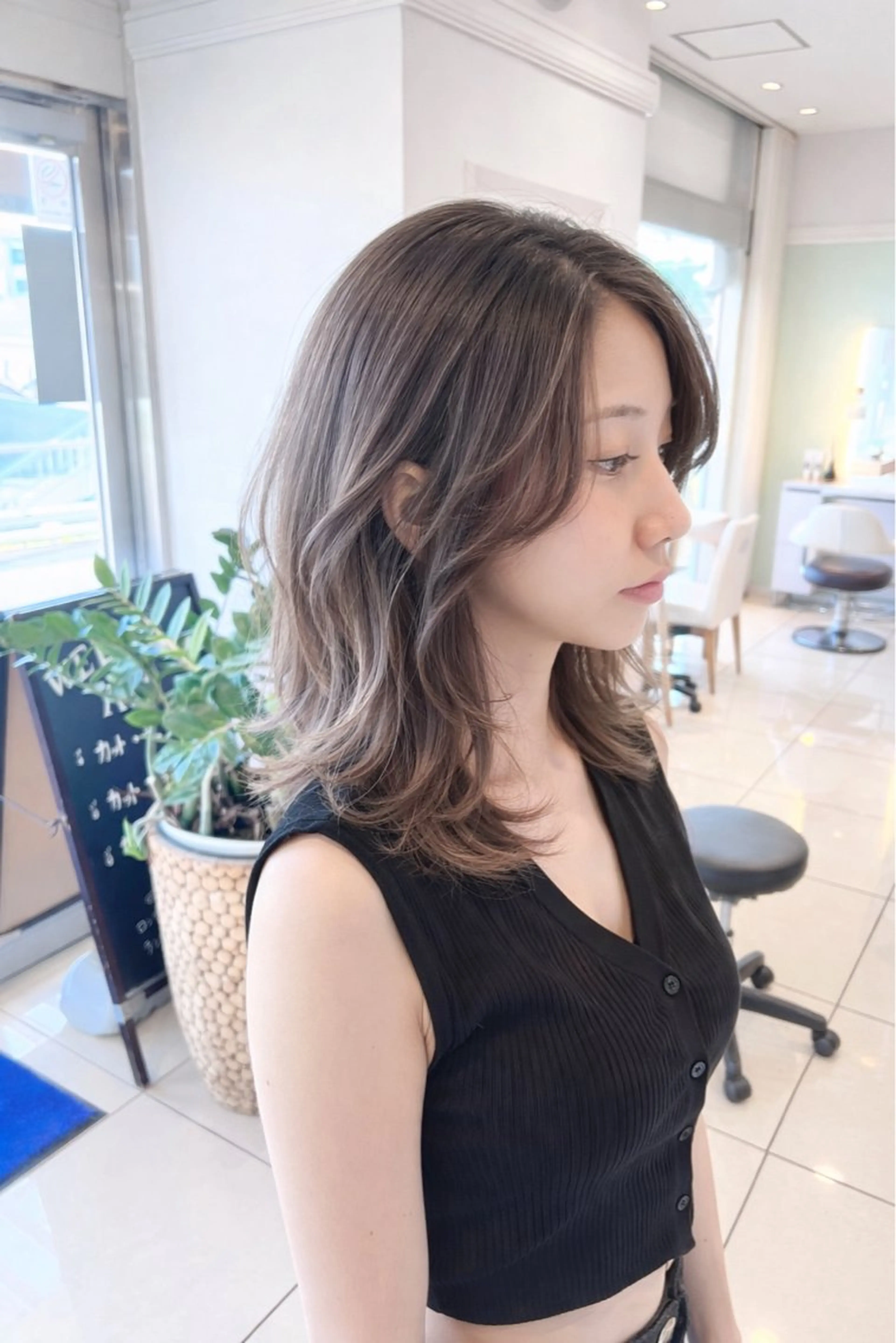 セミロング カラー 金子 直樹のヘアスタイル