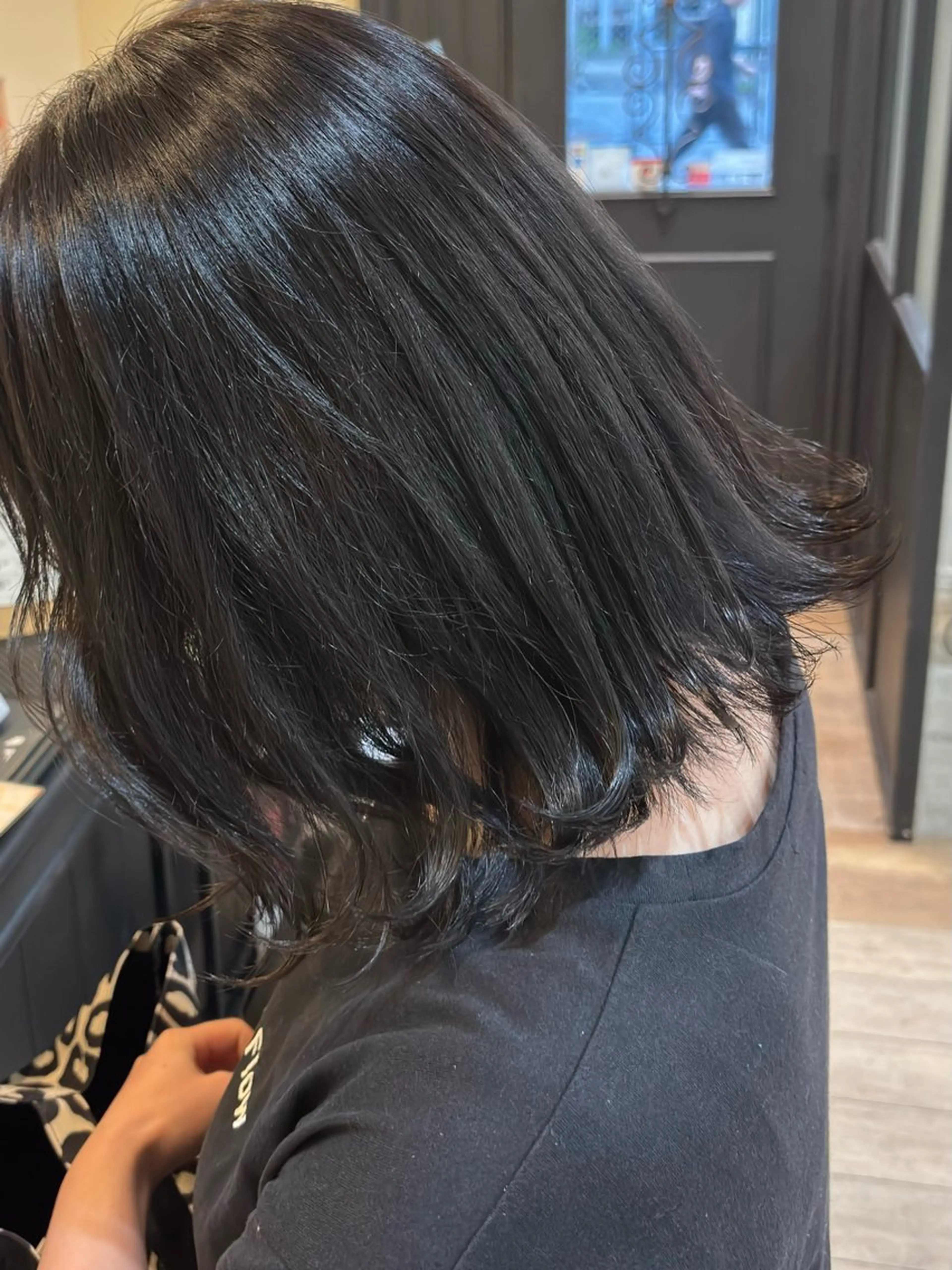 ミディアム カラー 黒髪 ヘアカラー トリートメント Karin trスタイリスト🥀のヘアスタイル