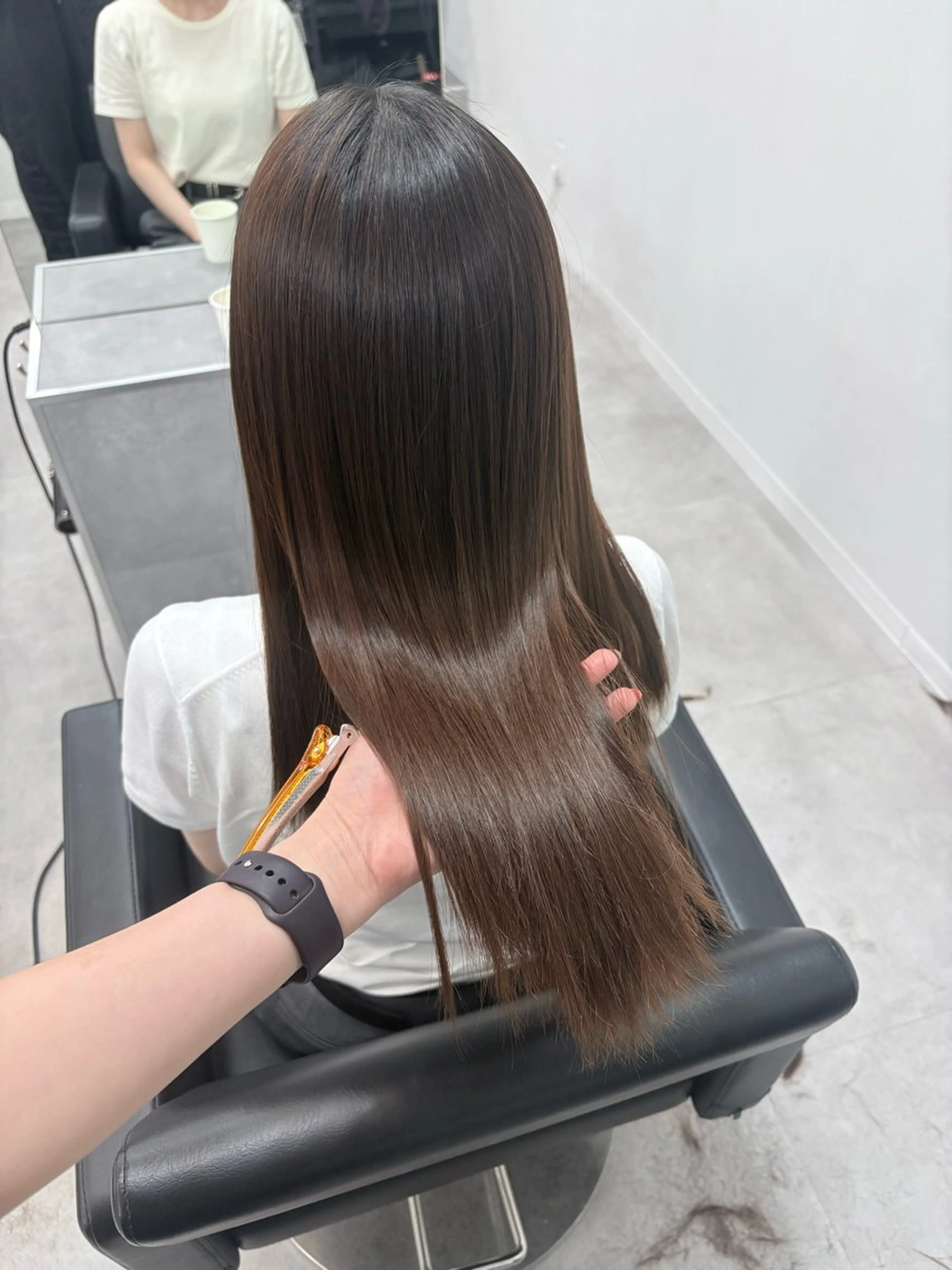 ロング レイヤー/縮毛矯正/ 顔周りカット/韓国のヘアスタイル