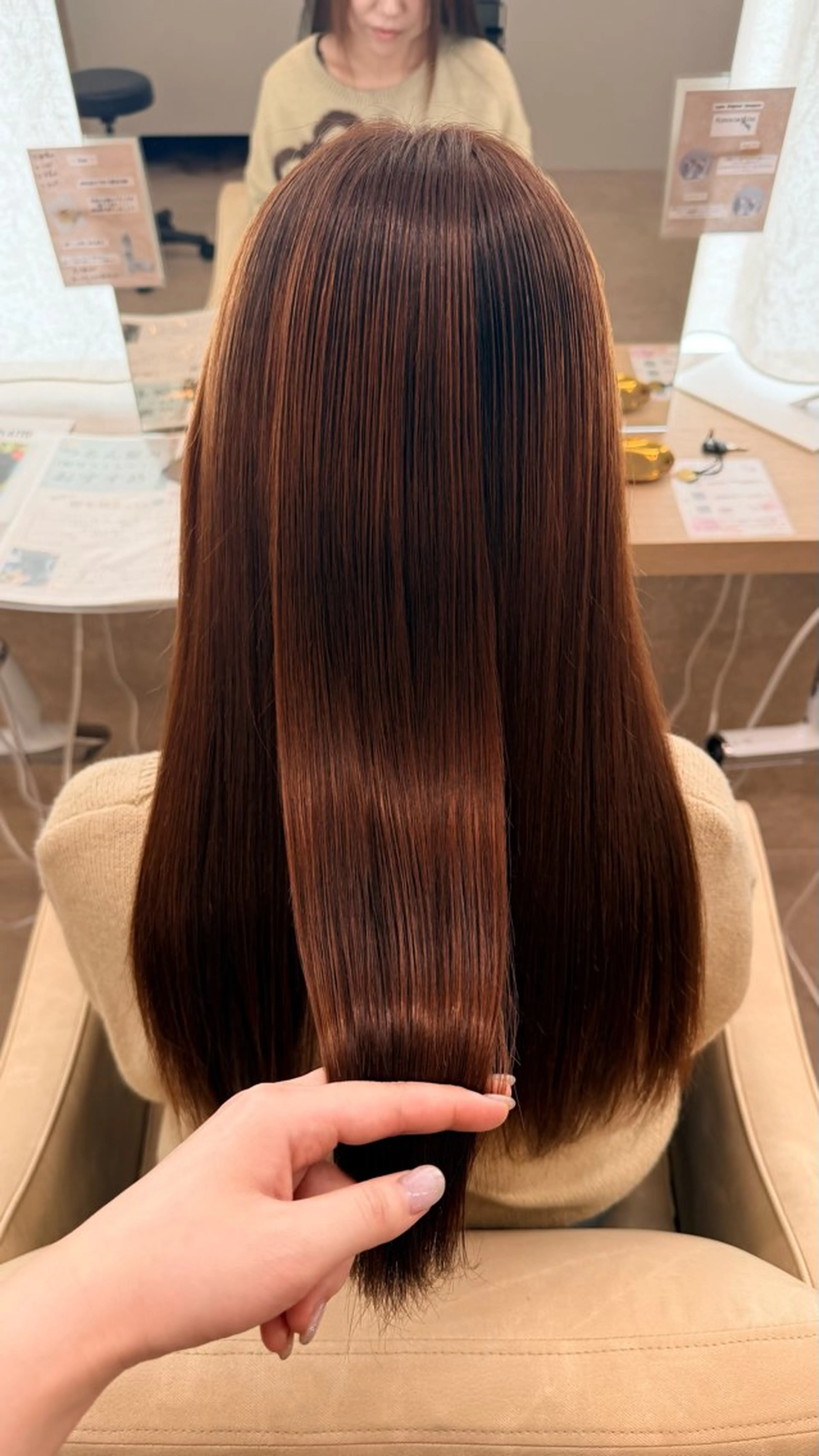 ロング 縮毛矯正 山下 稚葉 艶髪/透明感カラーのヘアスタイル