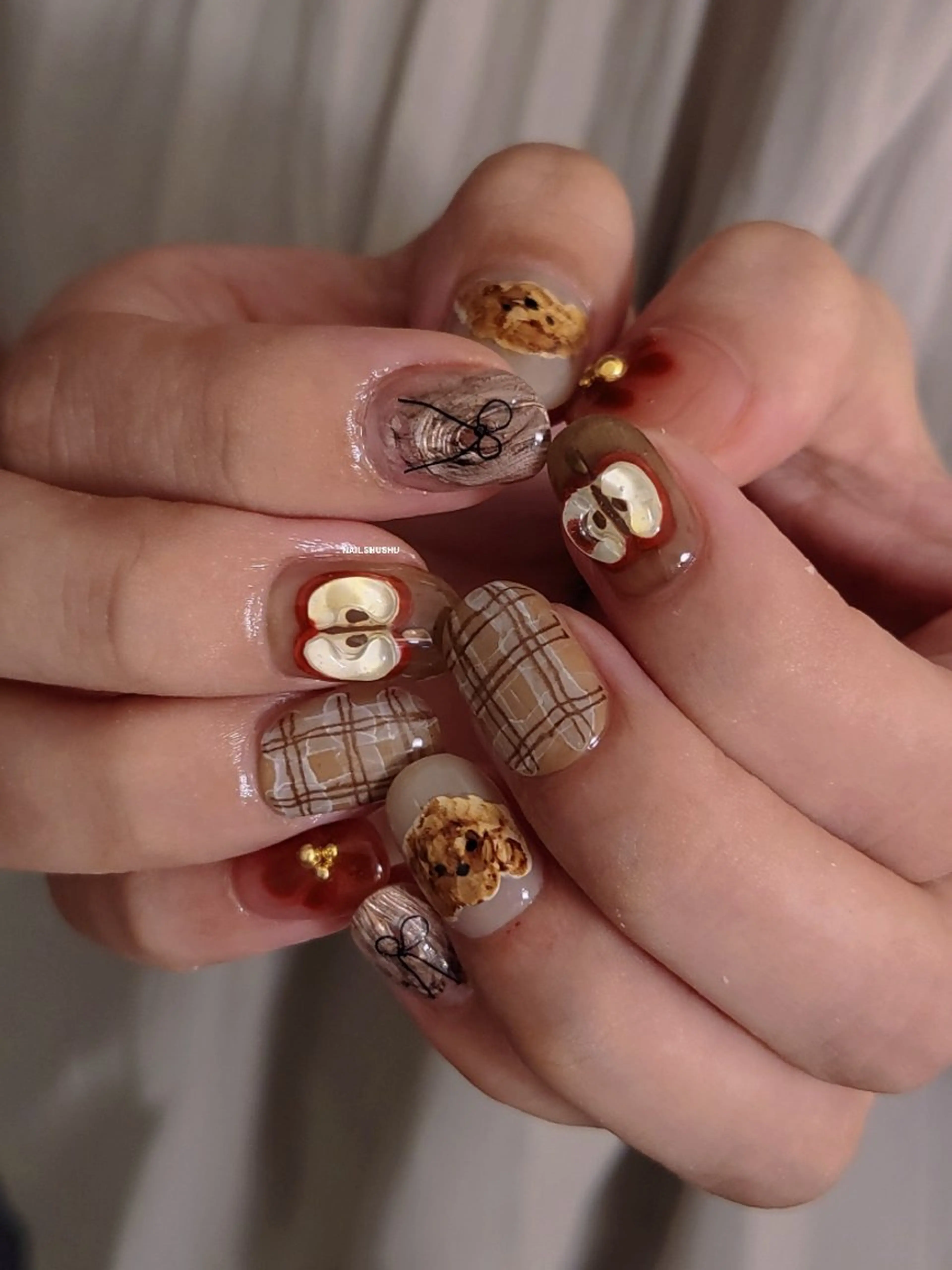 ネイル ハンドネイル 3dパーツ/流行り 👧shushu❤️のネイルデザイン
