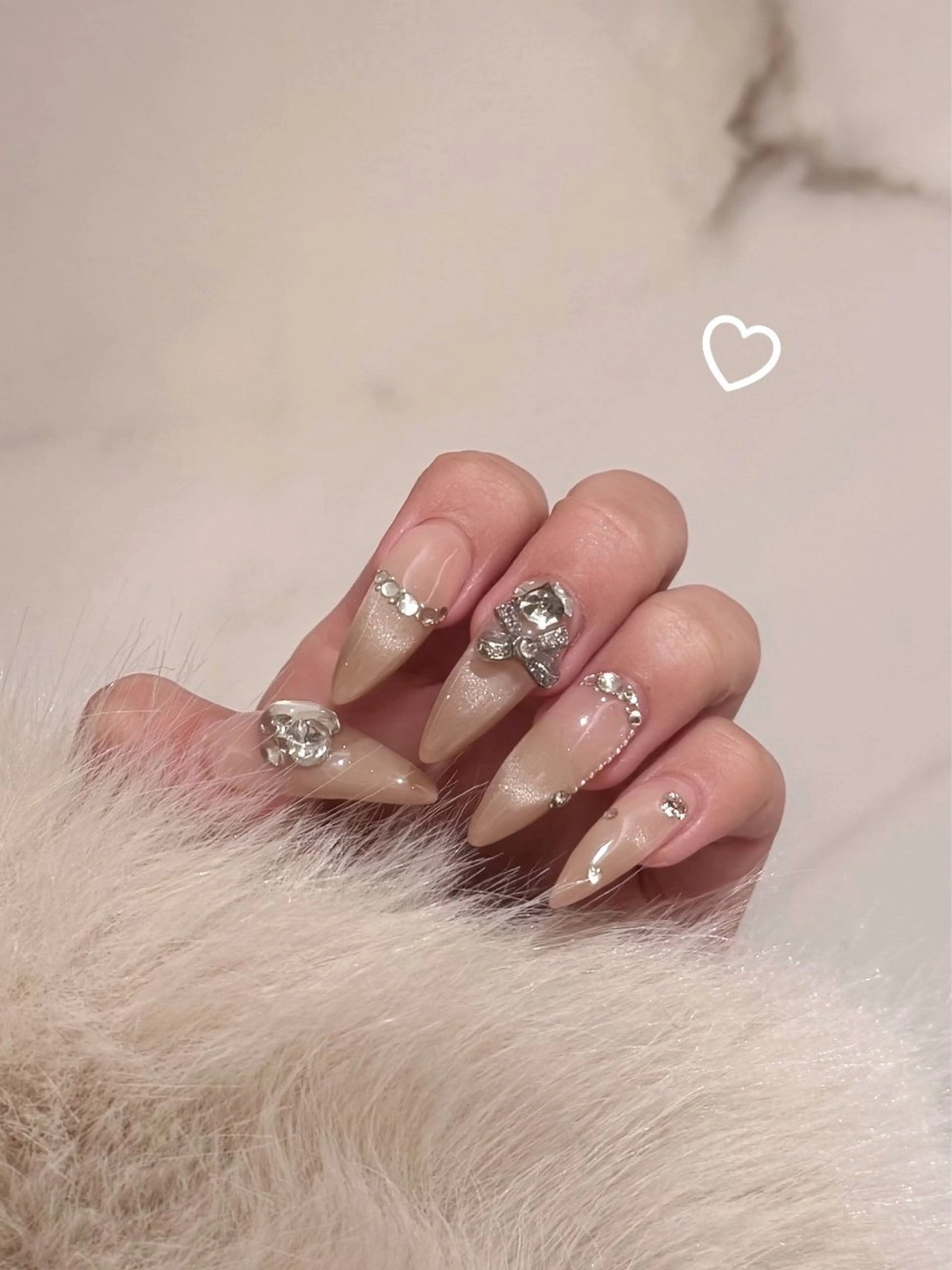 ネイル ハンドネイル ︎✧韓国/ワンホン myu︎✧のネイルデザイン