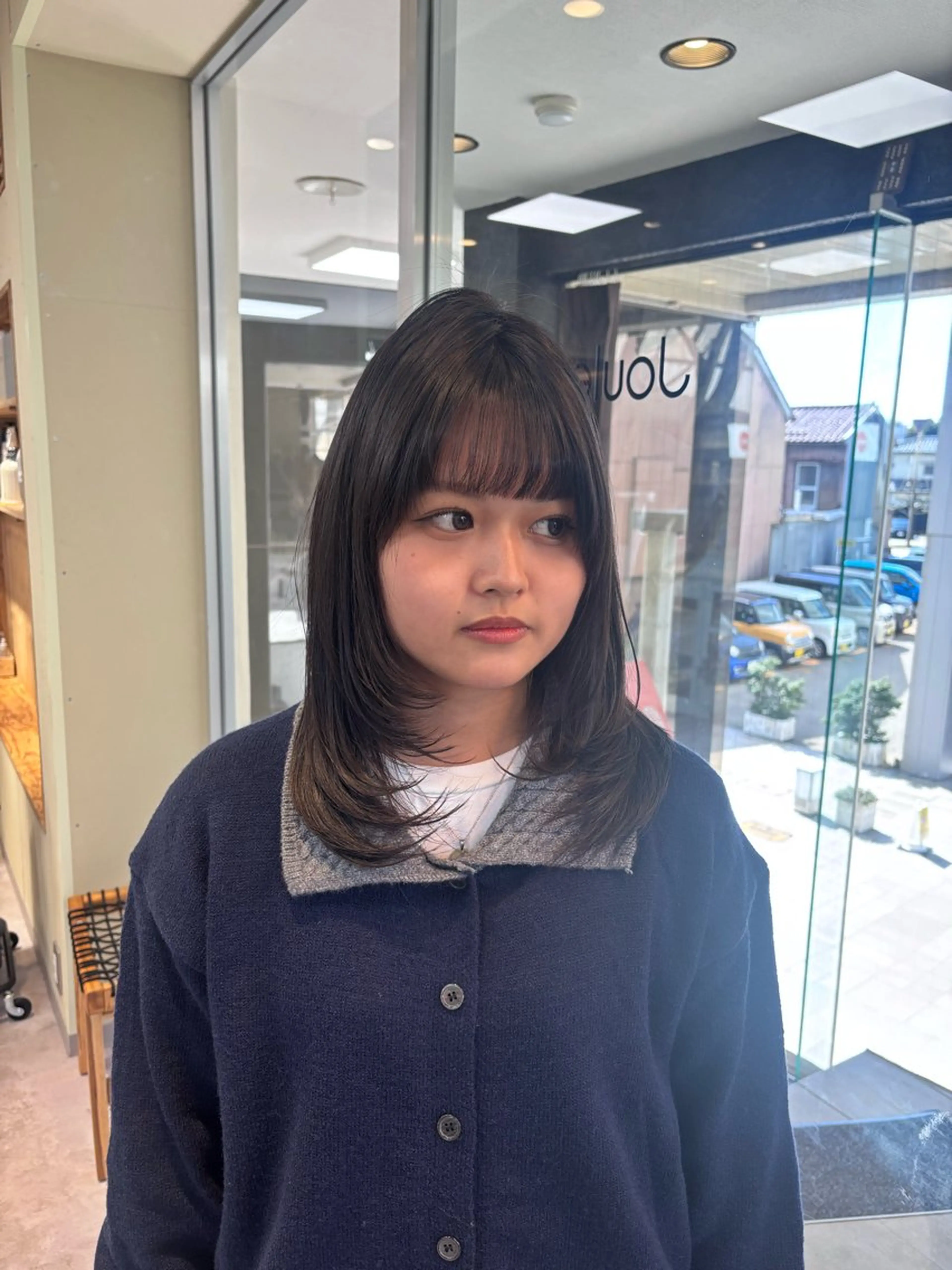 ミディアム 竹田 佳奈のヘアスタイル