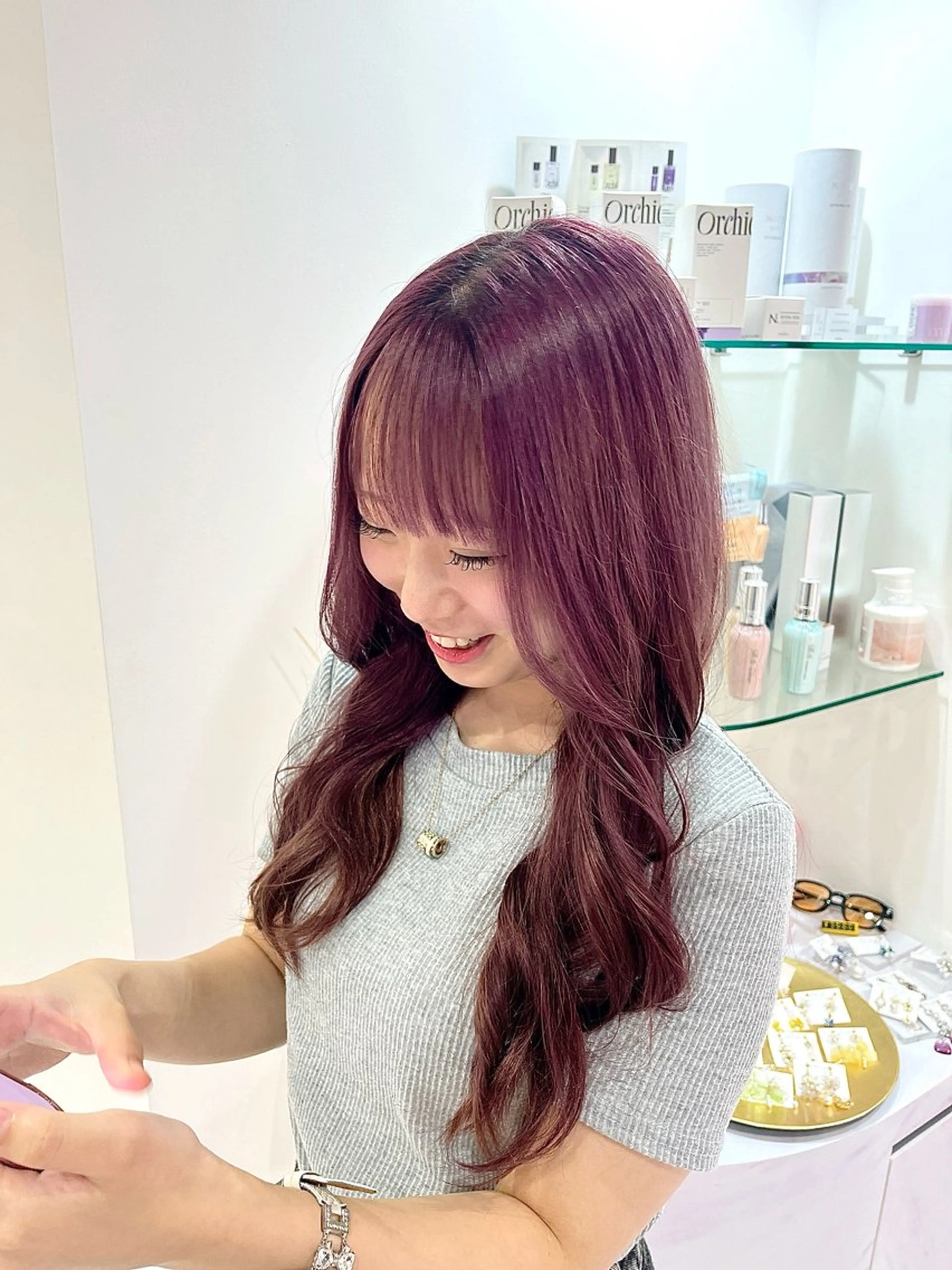 ロング カラー ブリーチ カット ヘアカラー MONA HARUNA💫のヘアスタイル