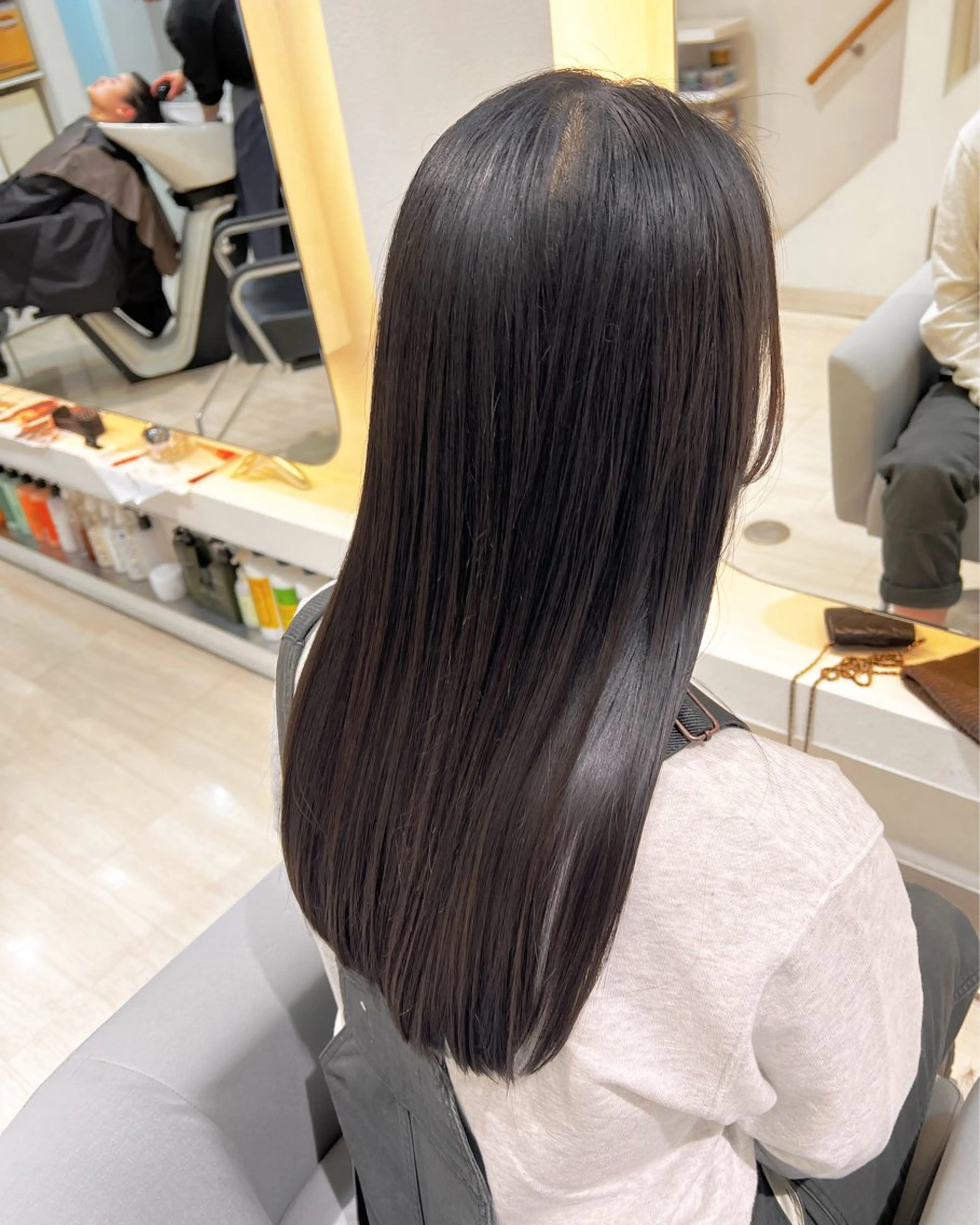 ミディアム カラー パーマ ヘアアレンジ メンズ ヘアカラー 堀井 凌平のヘアスタイル