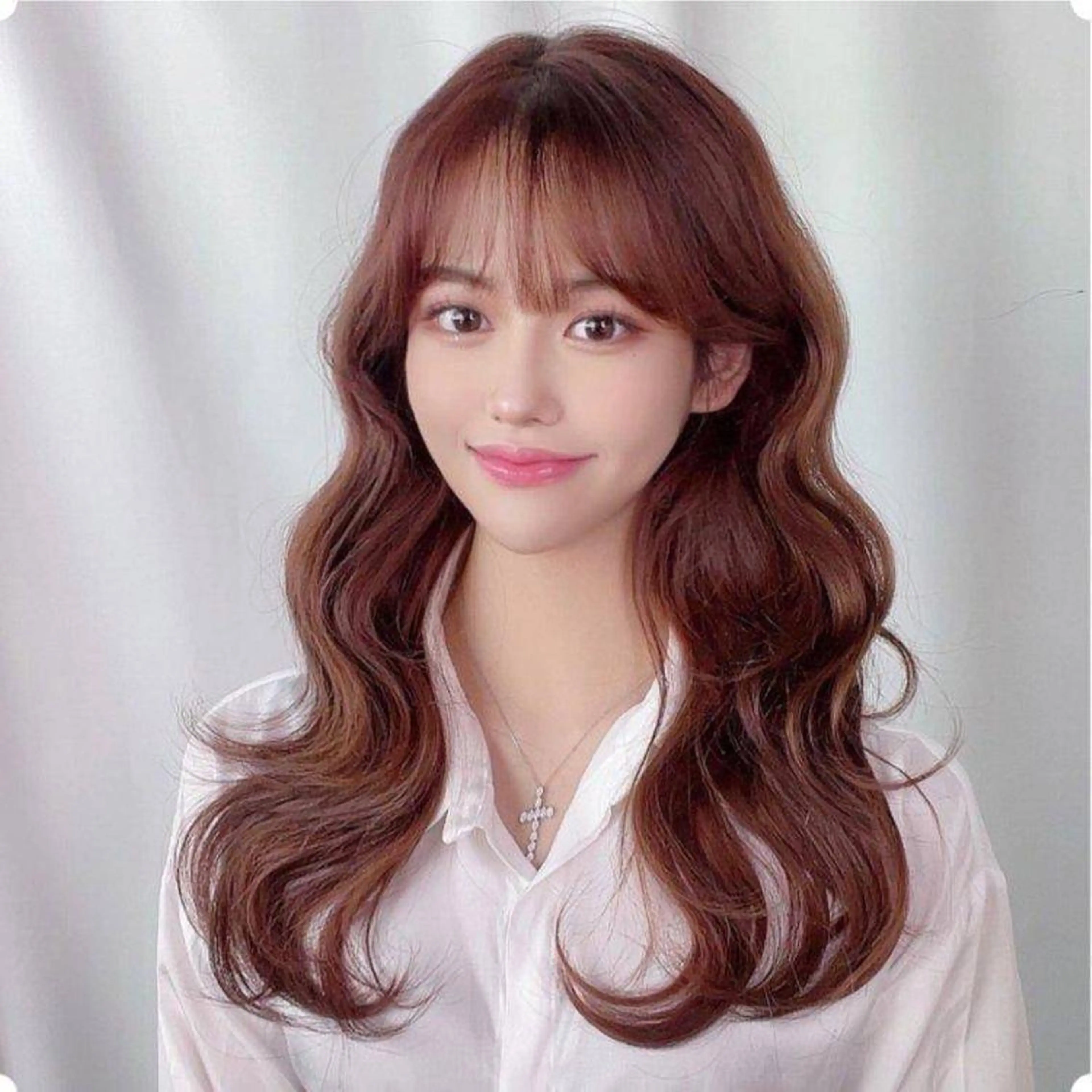 ミディアム カラー ★学割★韓国× BIZEのヘアスタイル