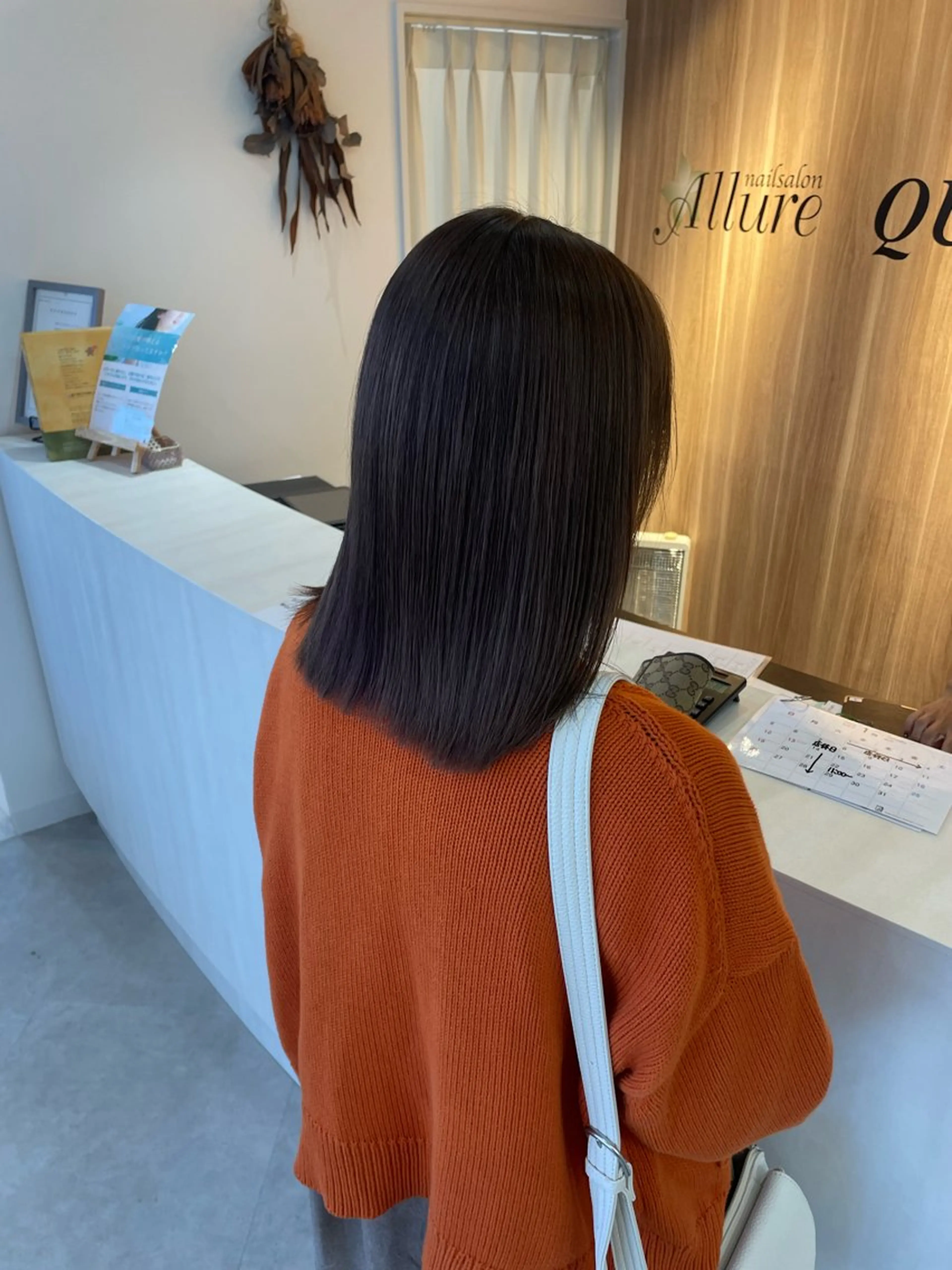 ミディアム カラー 縮毛矯正 葭葉 久美子のヘアスタイル