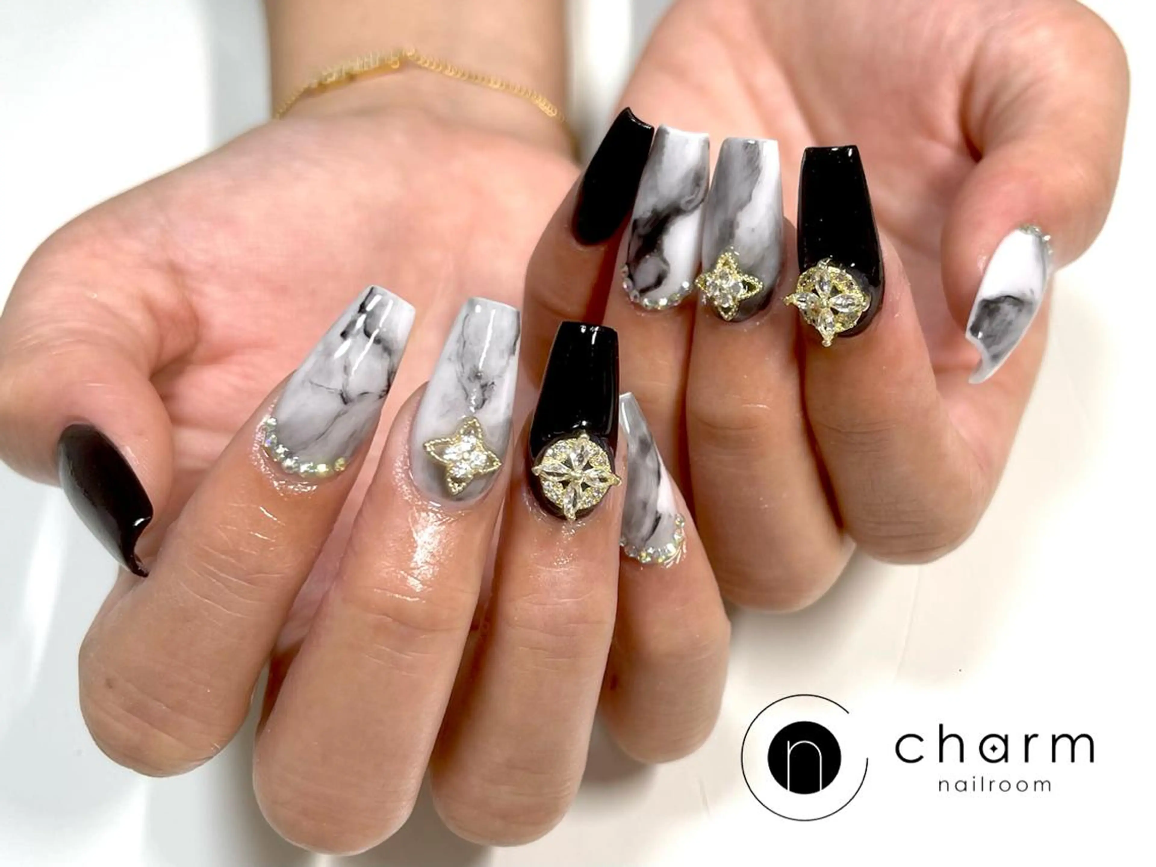ネイル ハンドネイル nailroom  charm所属・ネイルルーム チャームのネイルデザイン