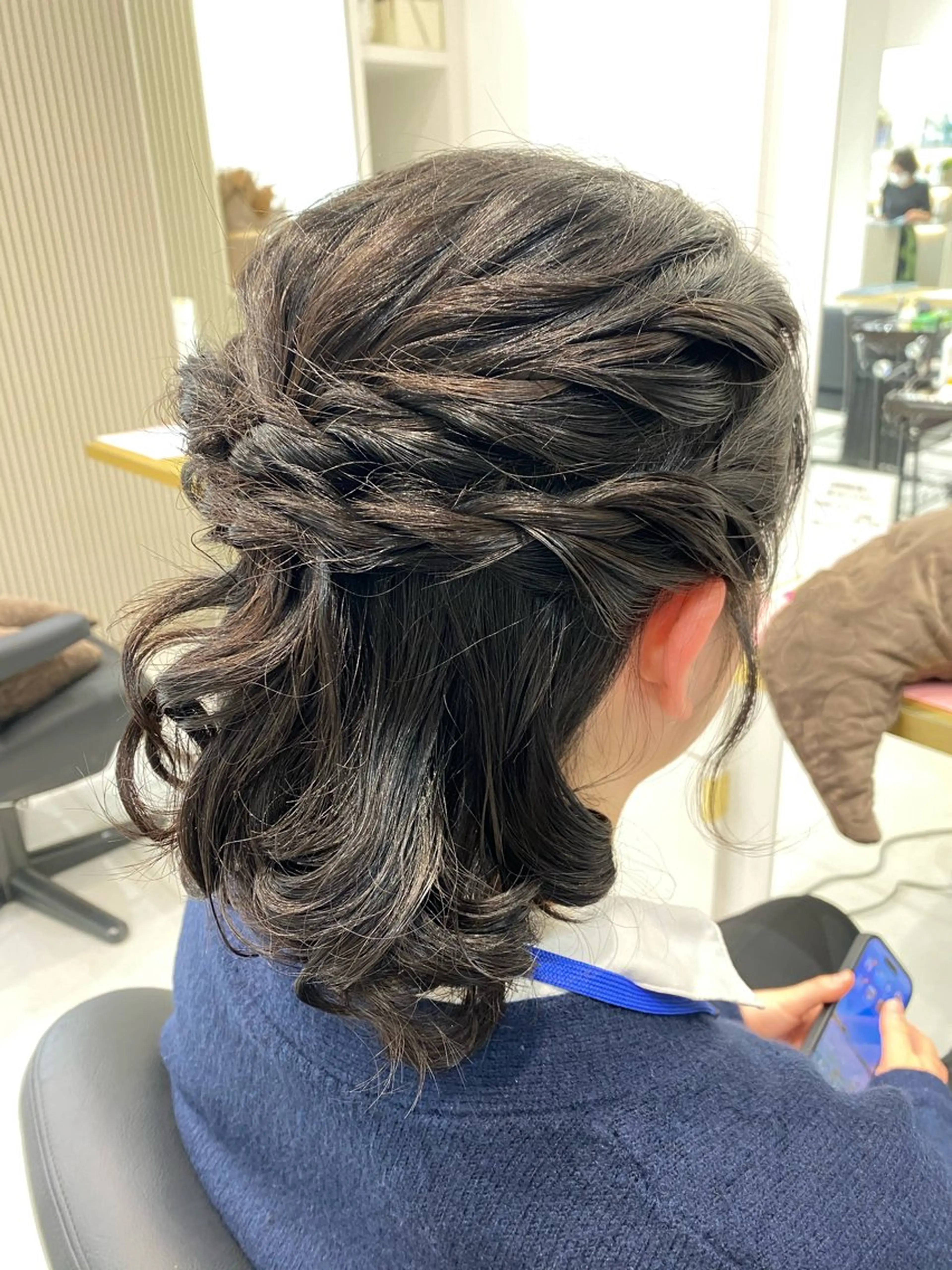 お出かけ用🎀ヘアセットの写真