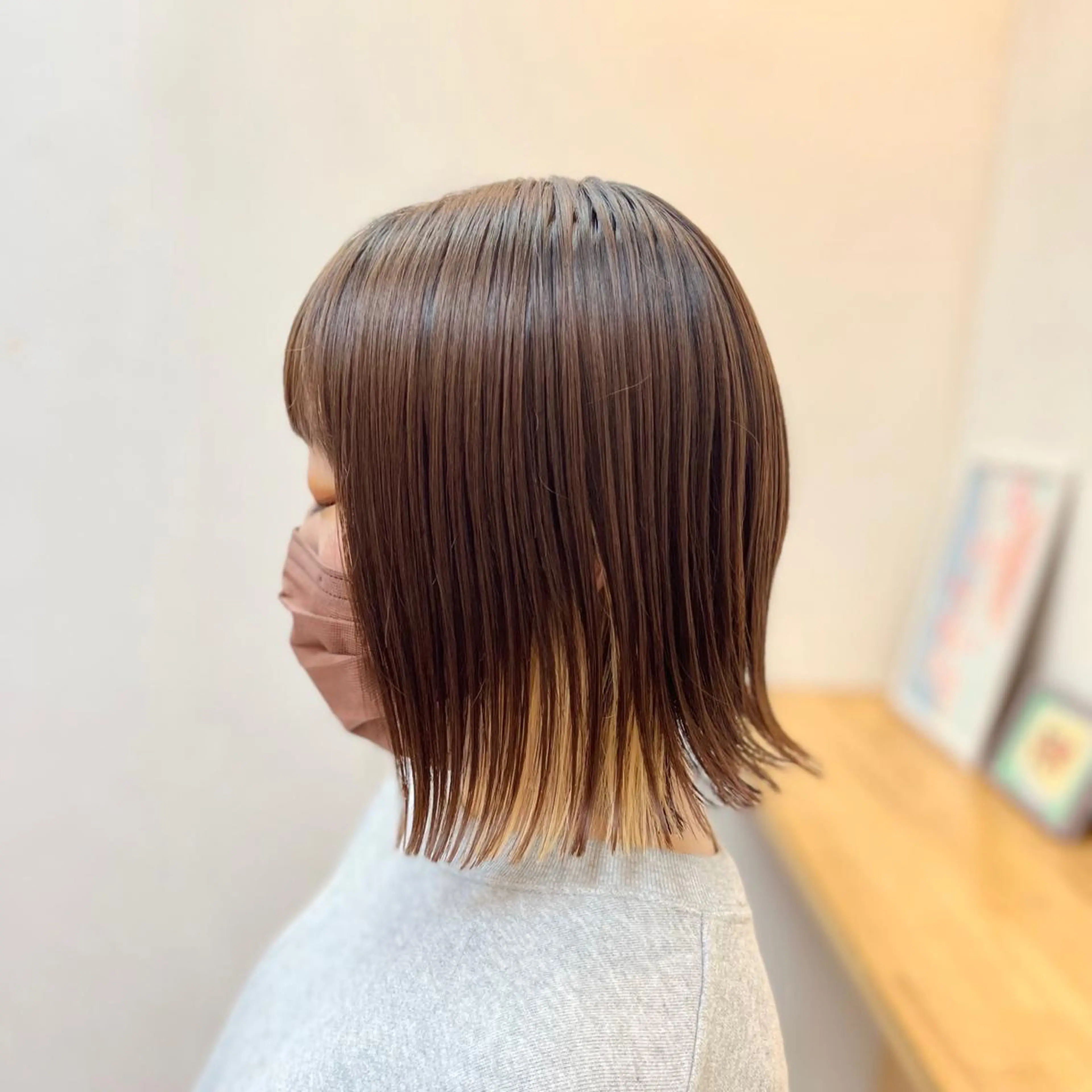 ショート ボブ 外ハネヘア イッツ！登戸店所属・冨田 豊のヘアスタイル